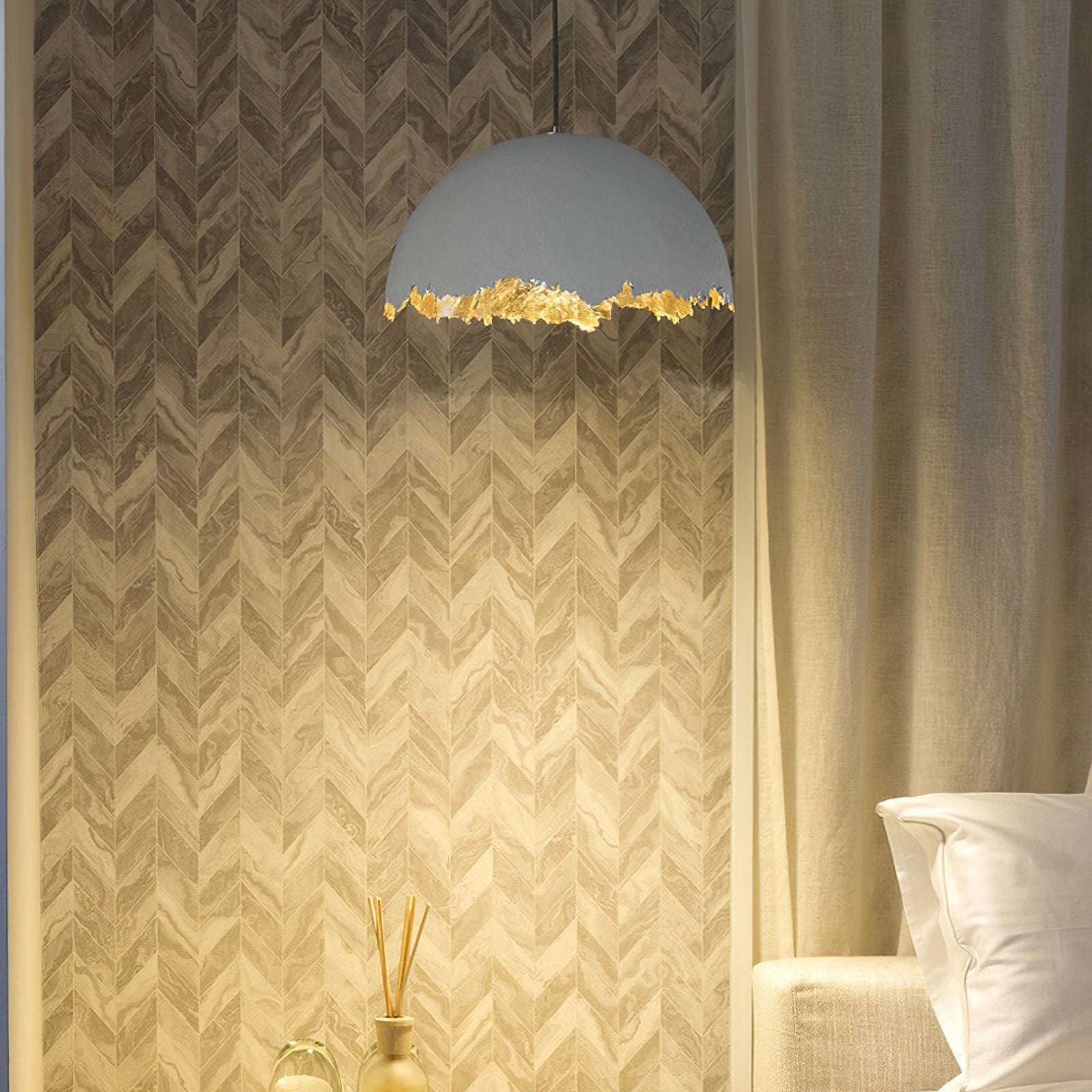 Koremsi Pendant Light