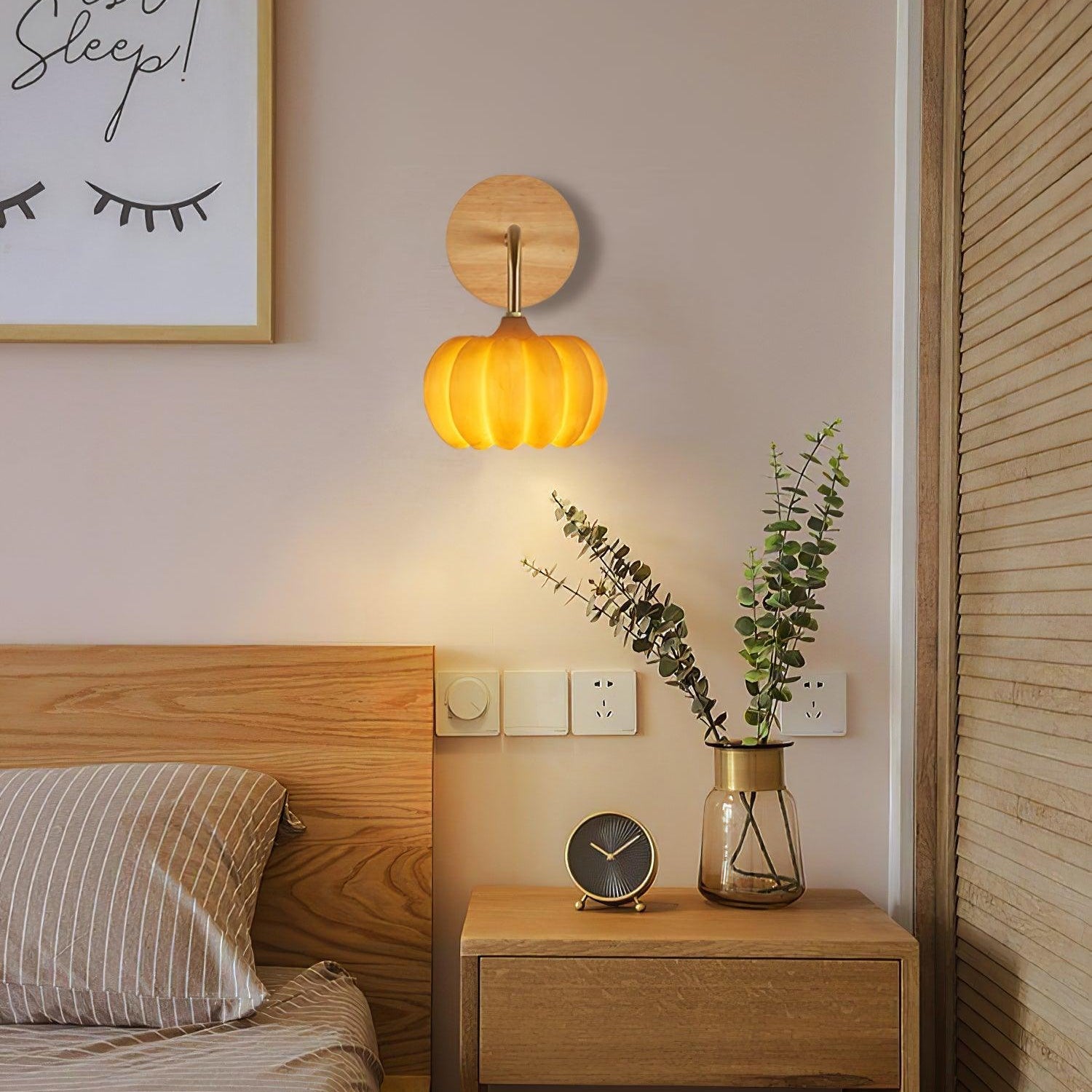 Pompus Pumpkin Wall Light