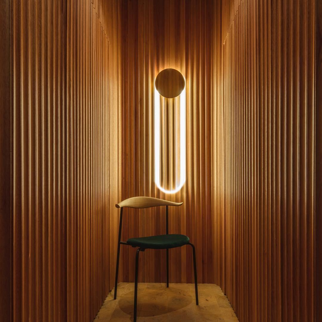 Luremi Wall Light