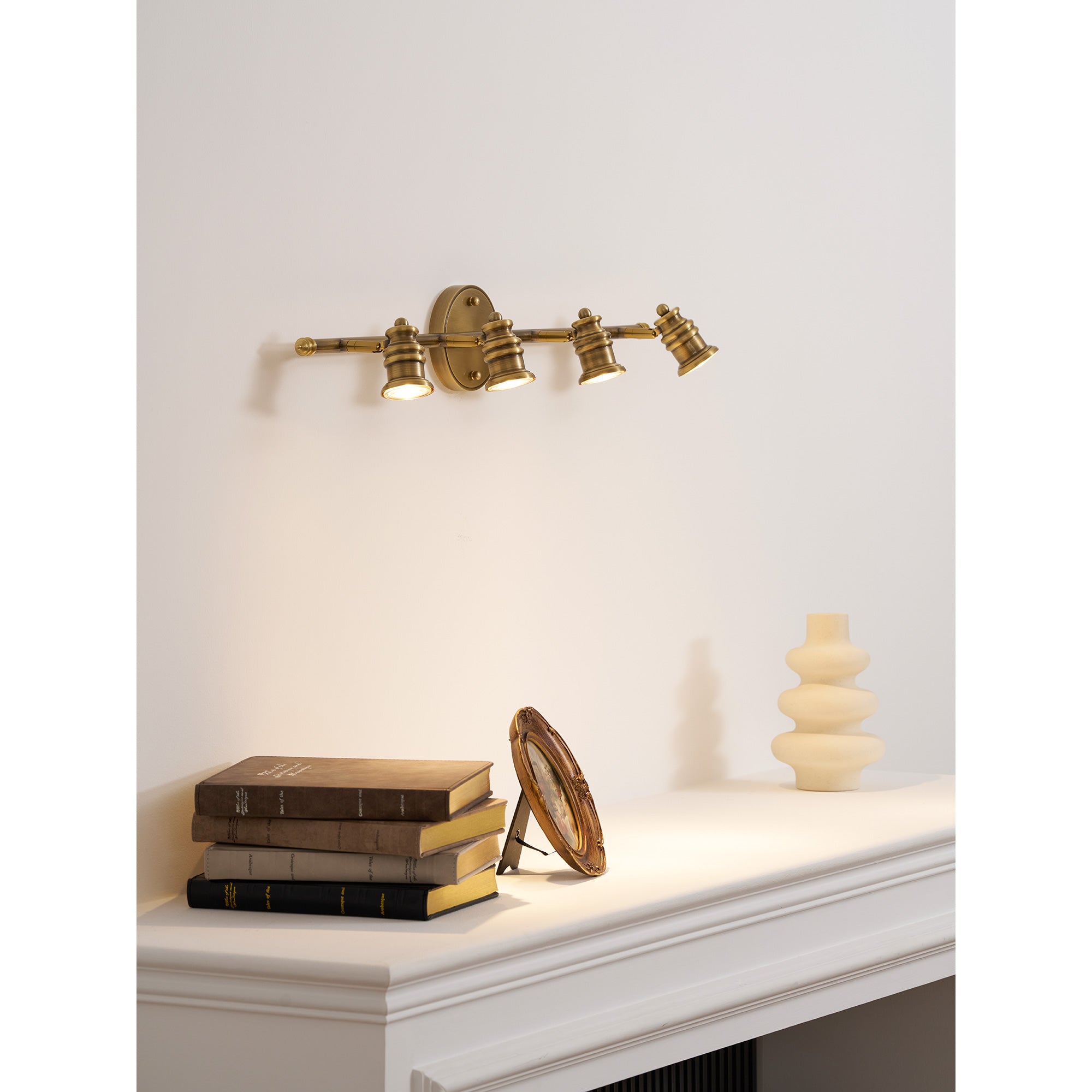 Zewell Linear Wall Light