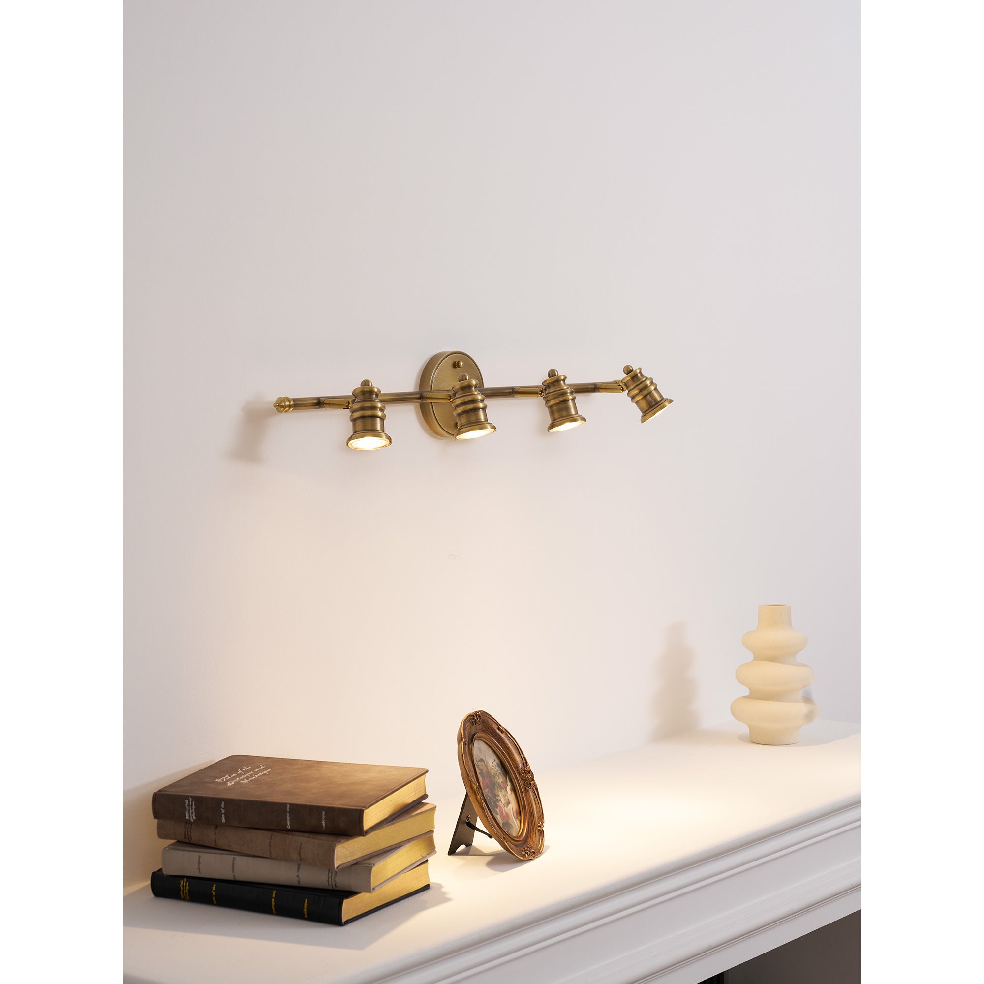 Zewell Linear Wall Light