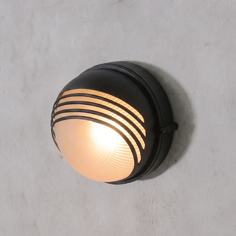 Eldroia Outdoor Wall Light