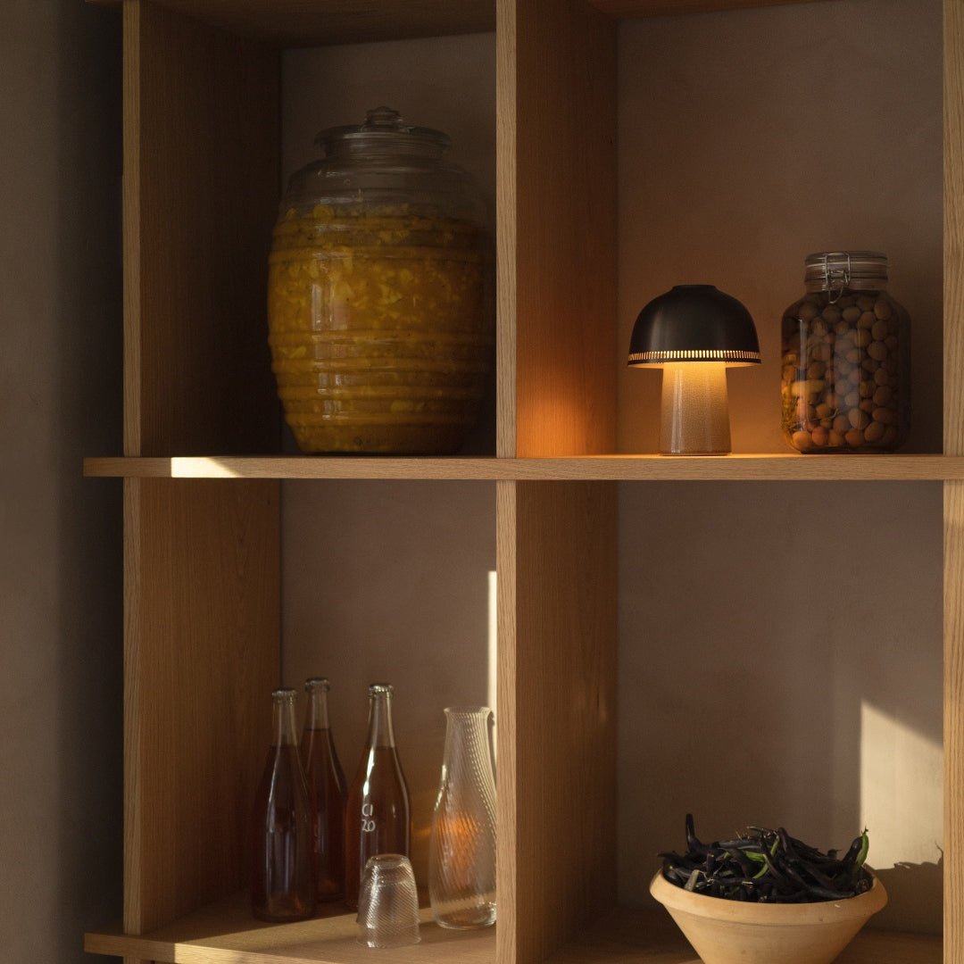 Ruka Table Lamp