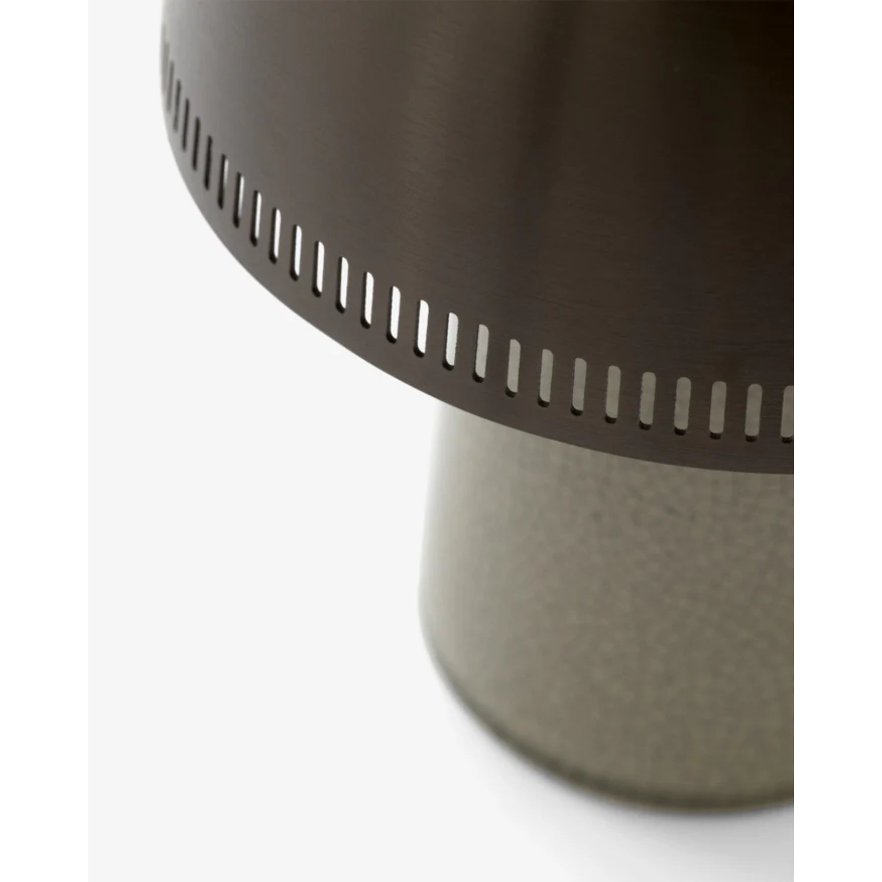 Ruka Table Lamp
