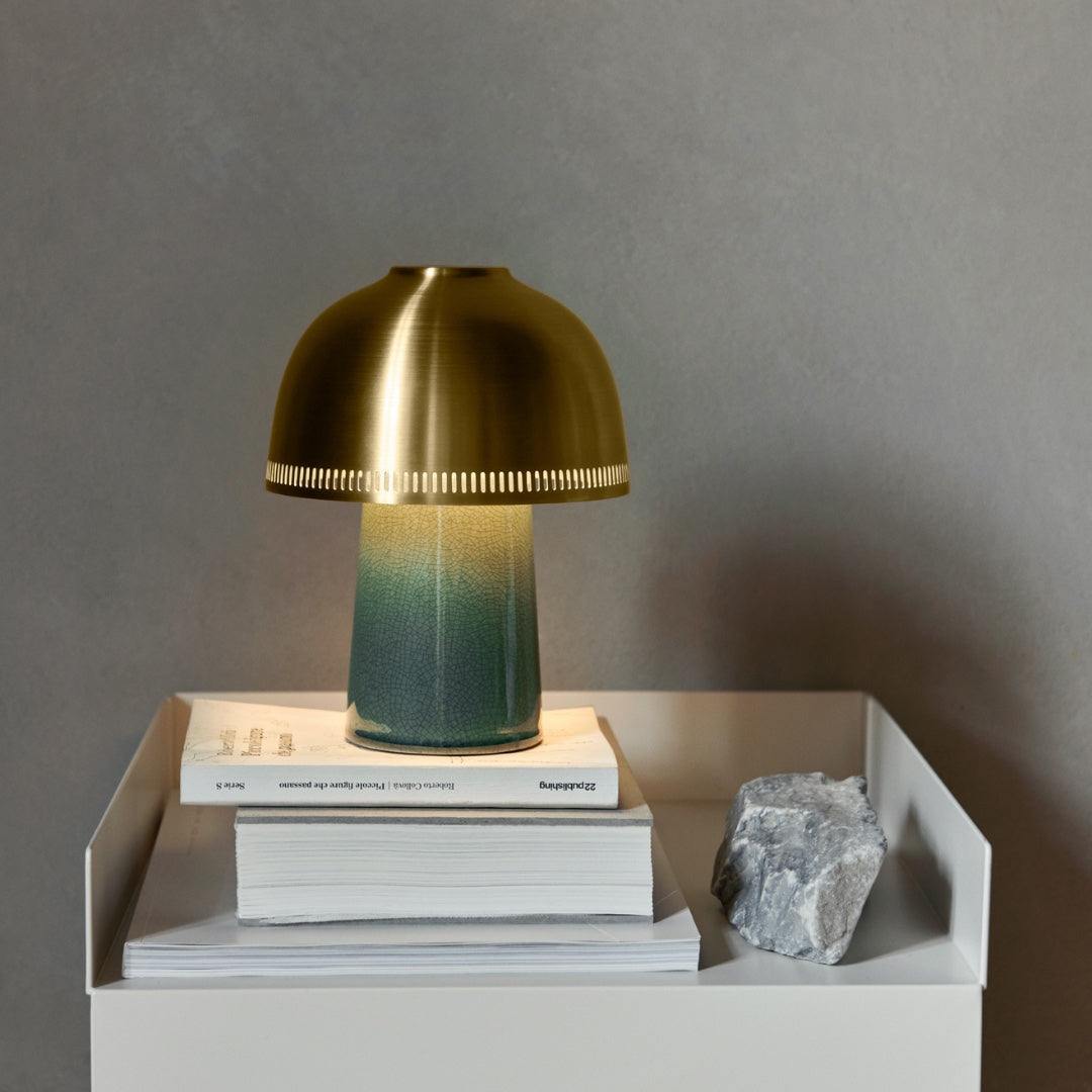 Ruka Table Lamp