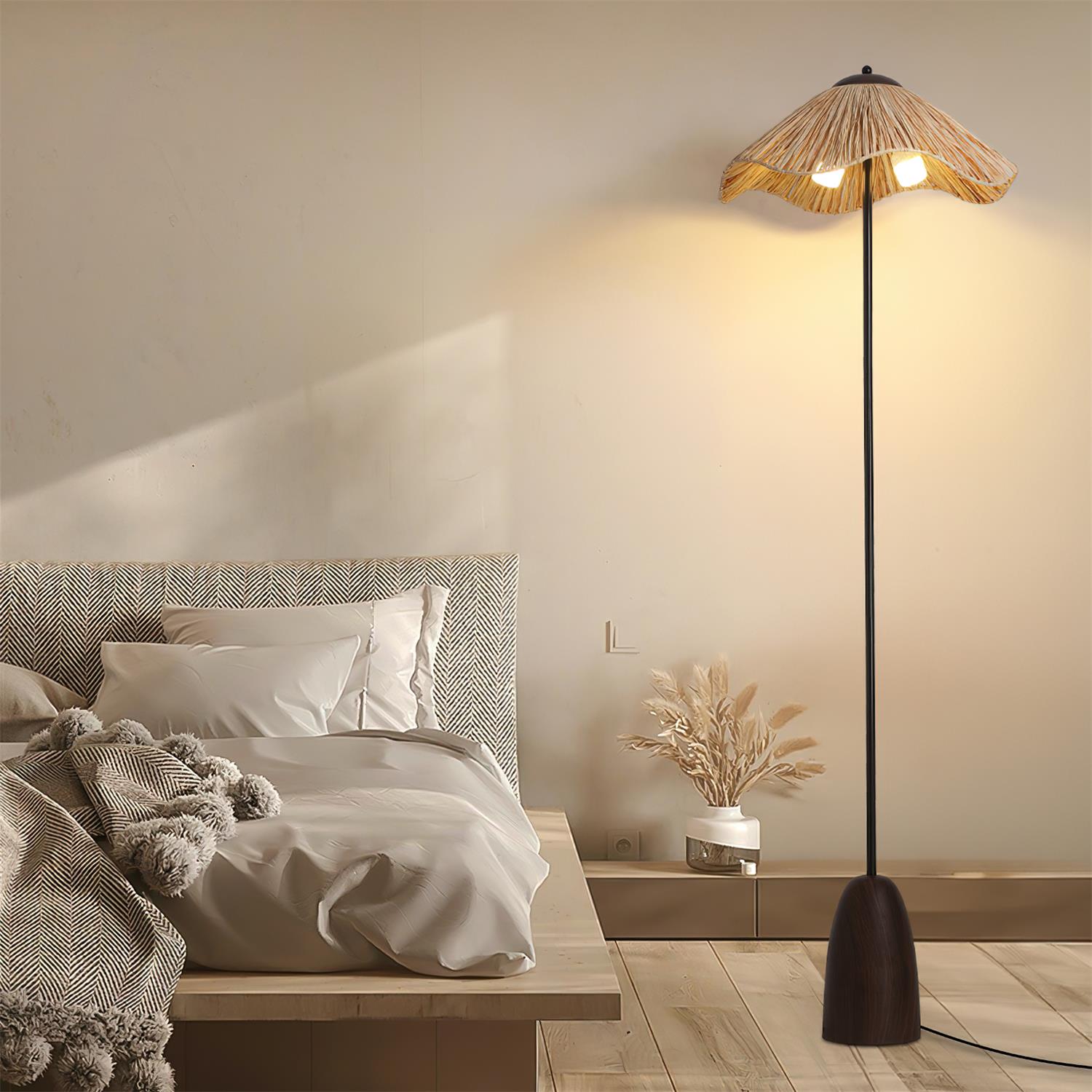 Zorquen Floor Lamp