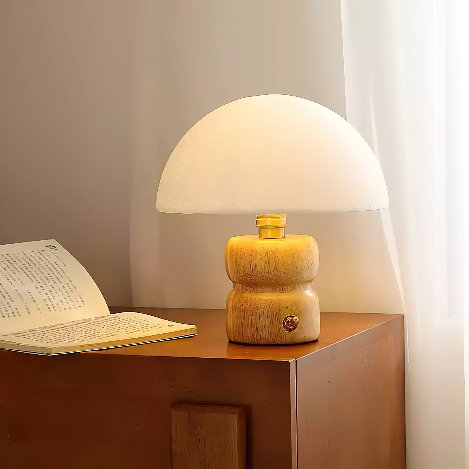 Lumeno Table Lamp