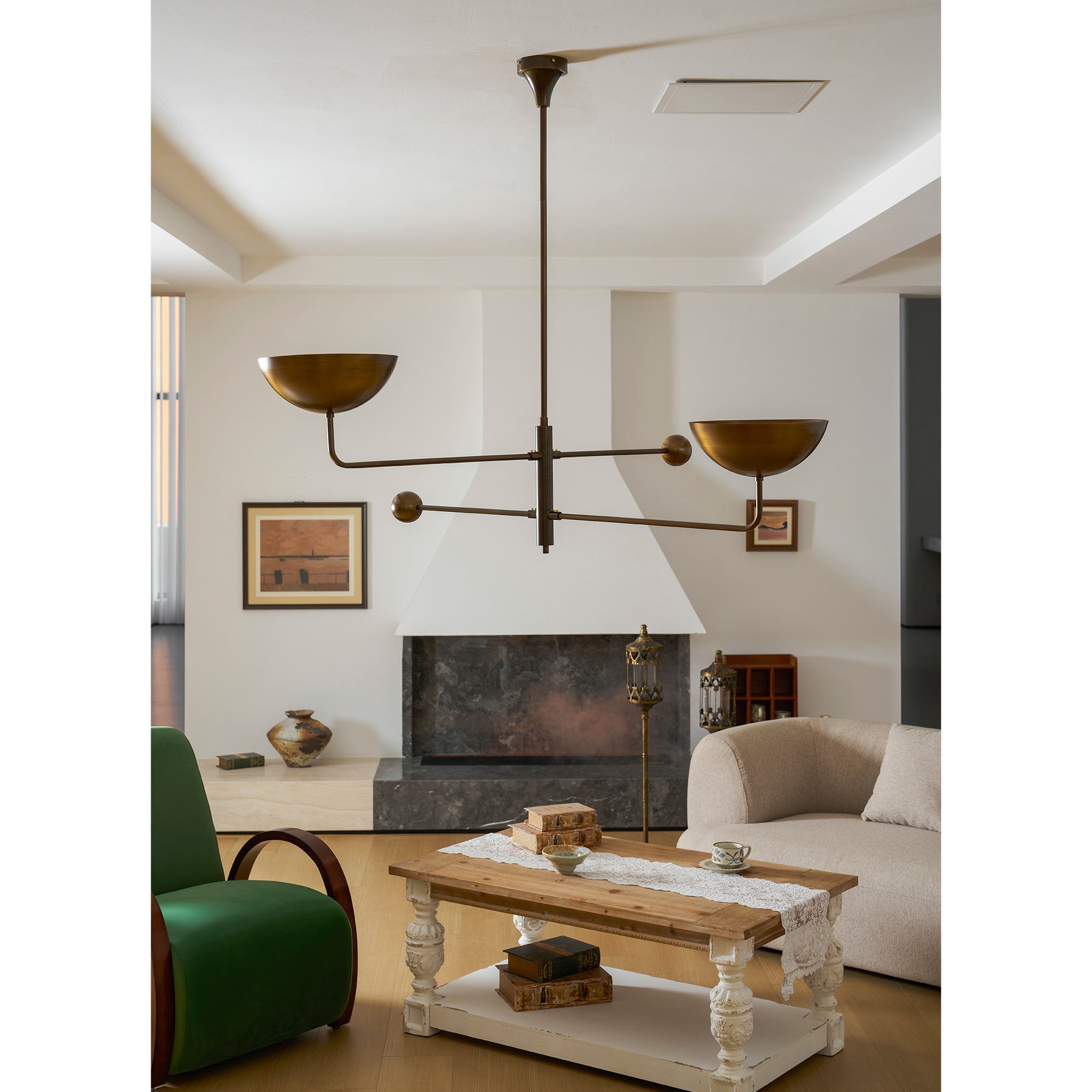 Kadenio Chandelier