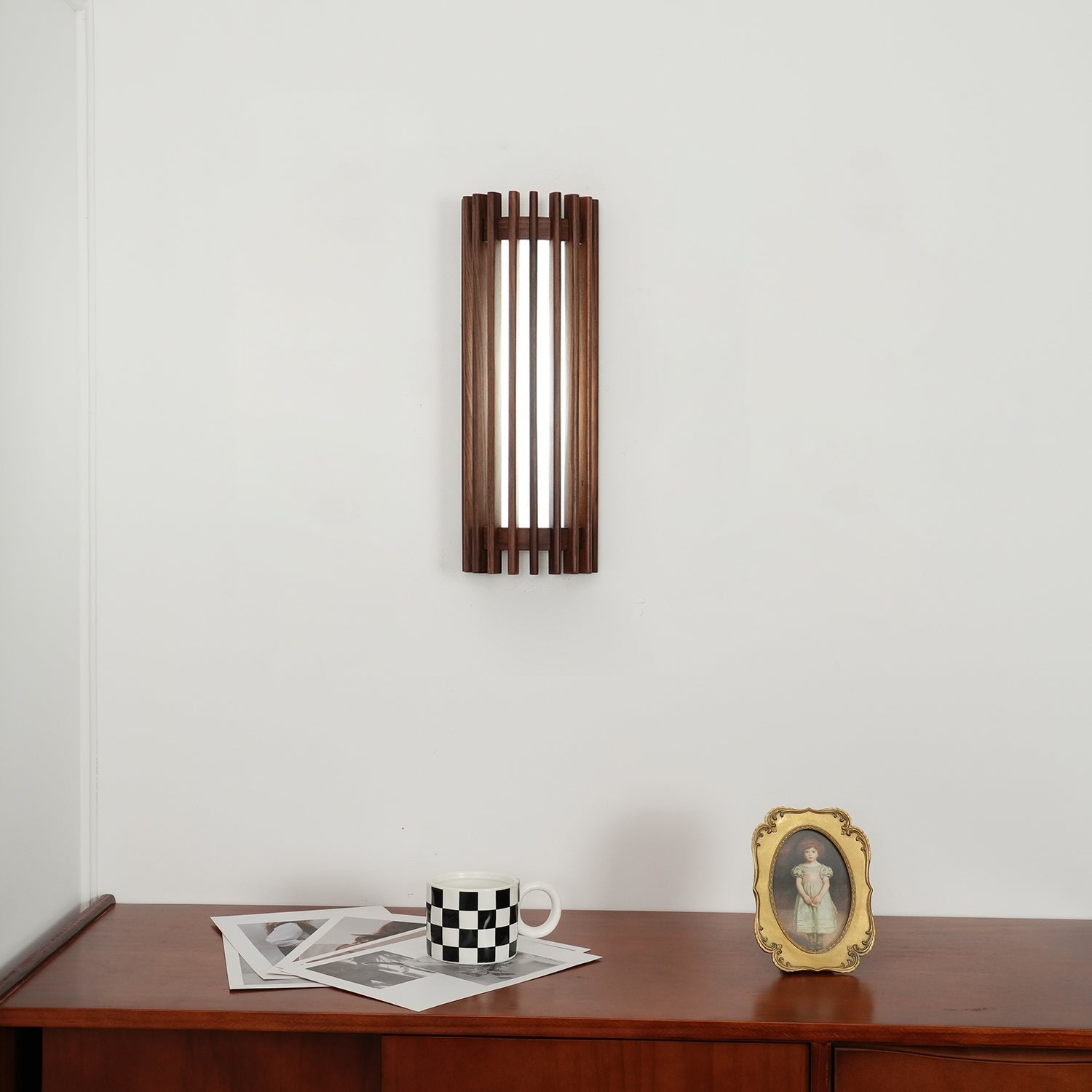 Kynmont Wall Light