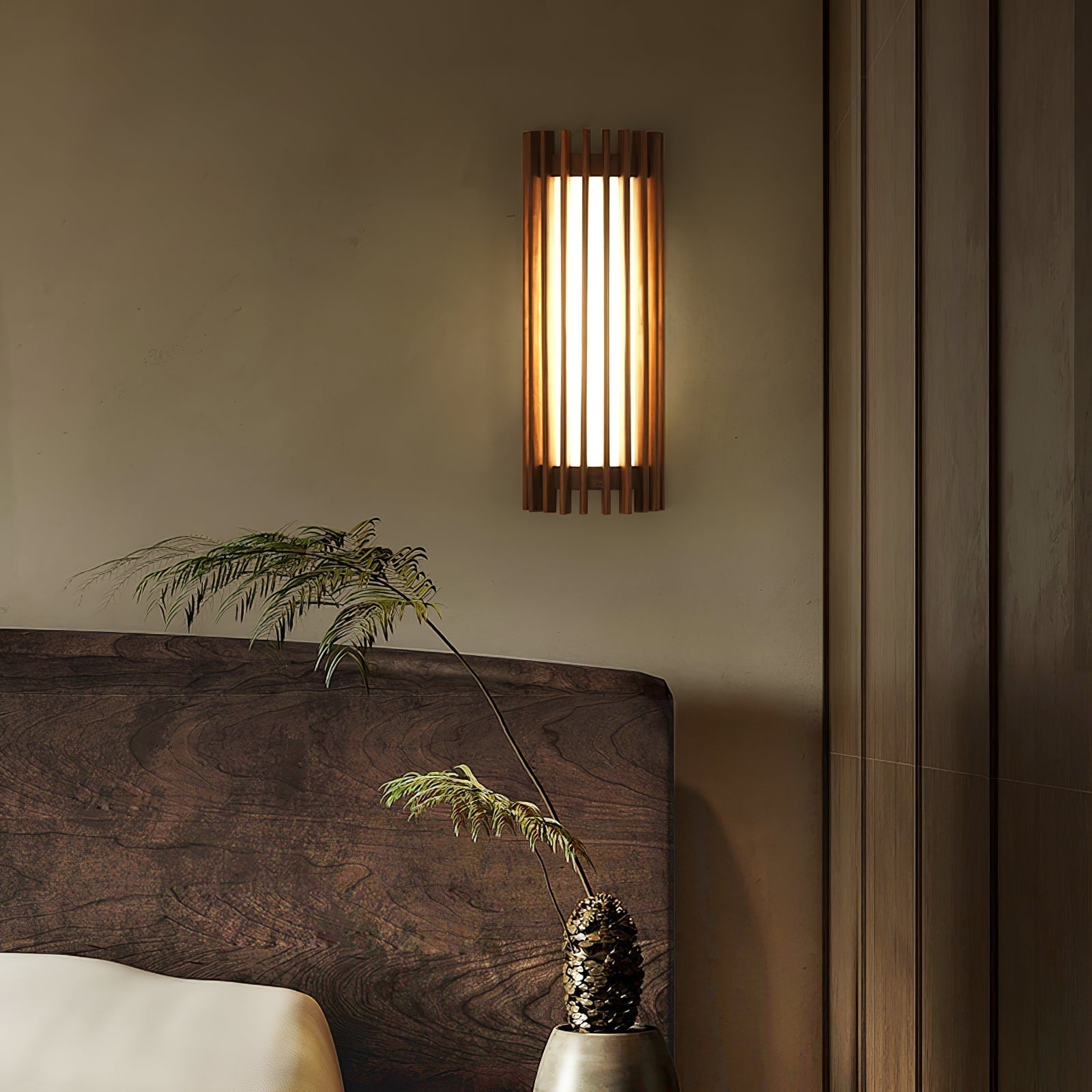 Kynmont Wall Light