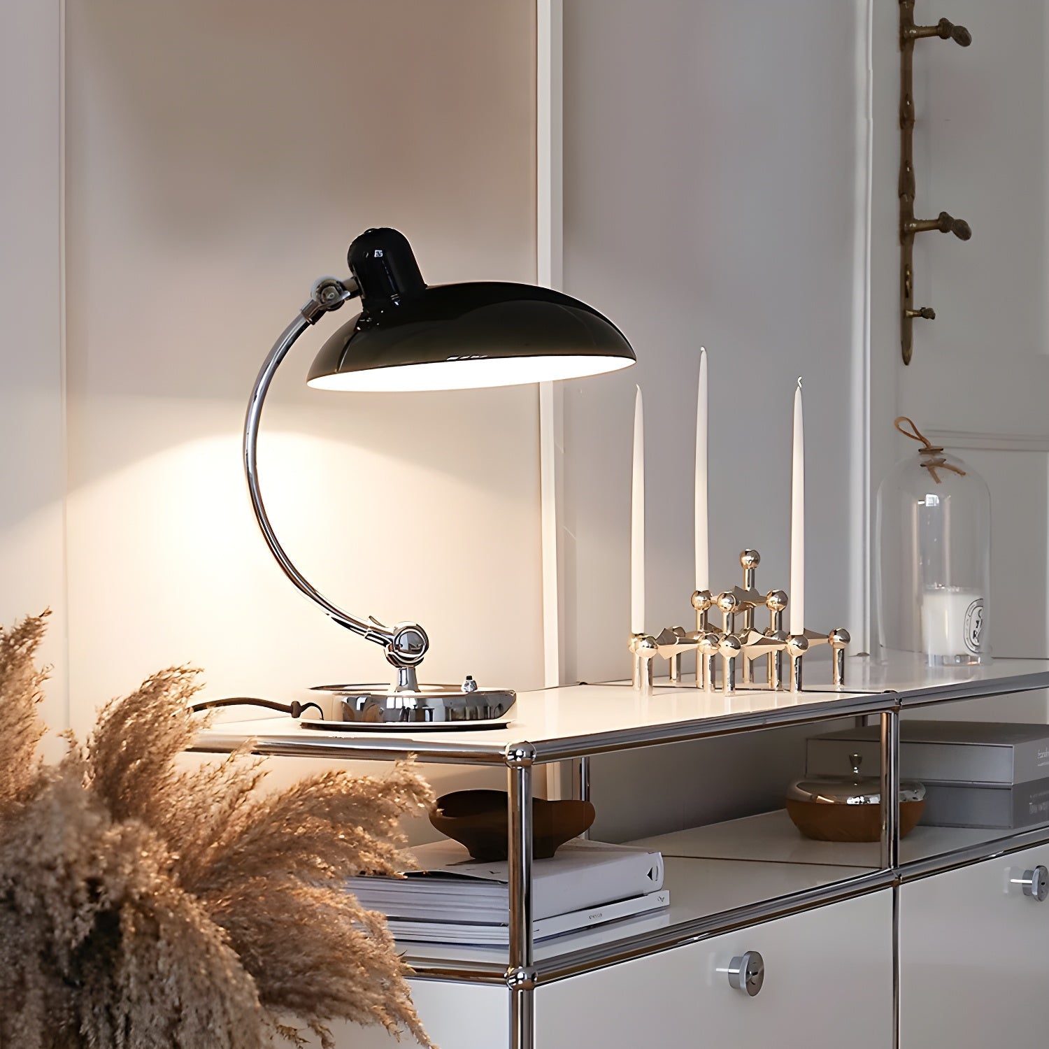Sebis Retro Table Lamp