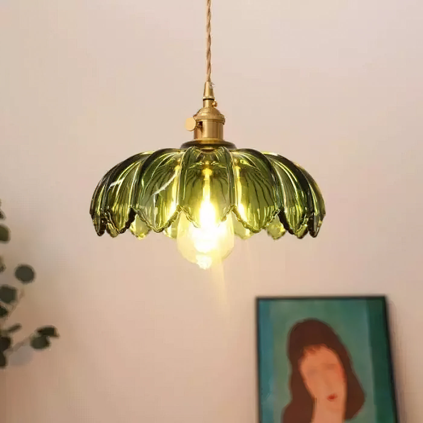 Morras Petal Pendant Light