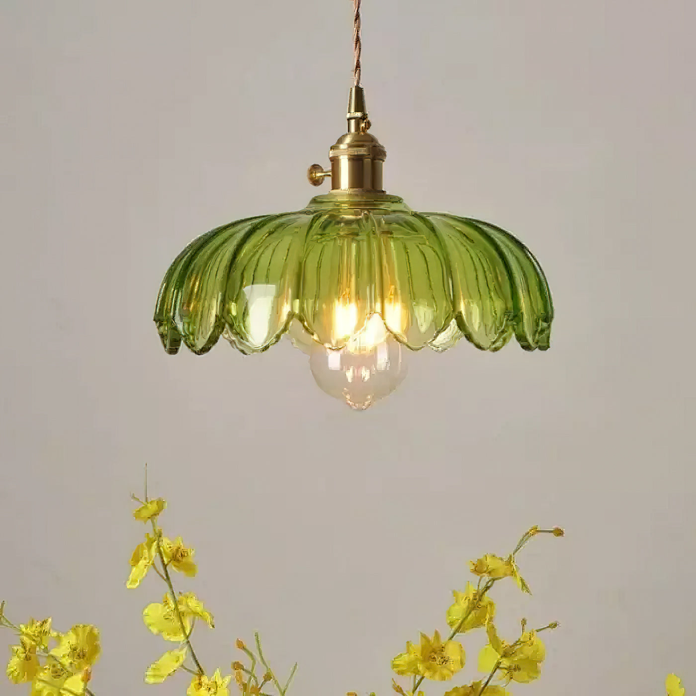 Morras Petal Pendant Light