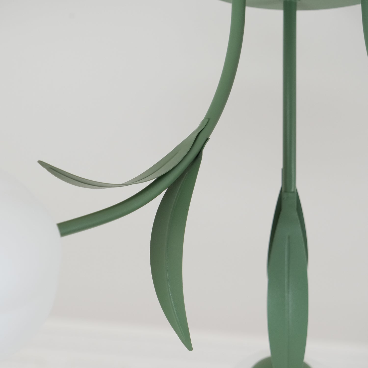 Forella Flower Ceiling Light