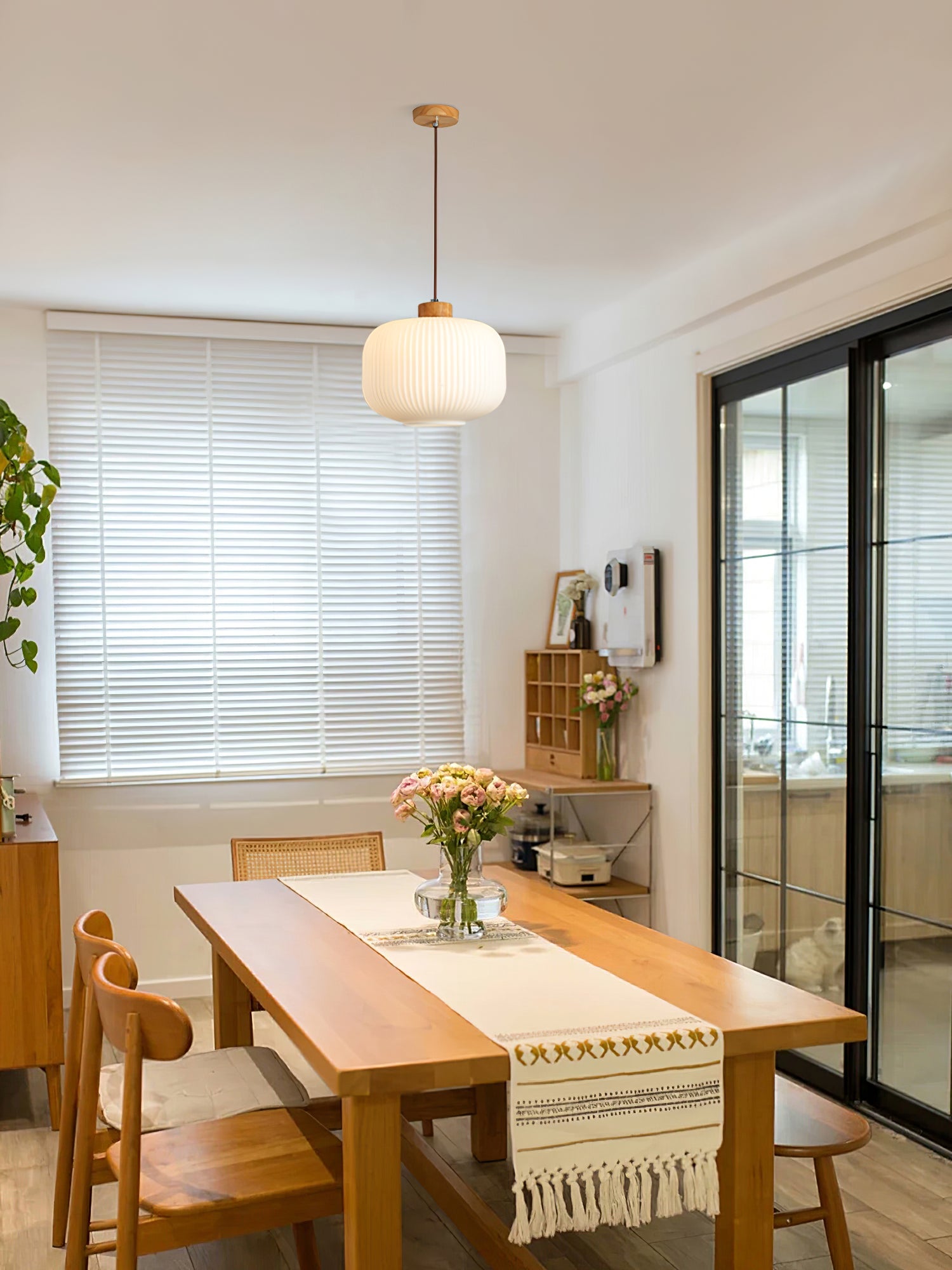 Jorfordel Ribbed Pendant Light