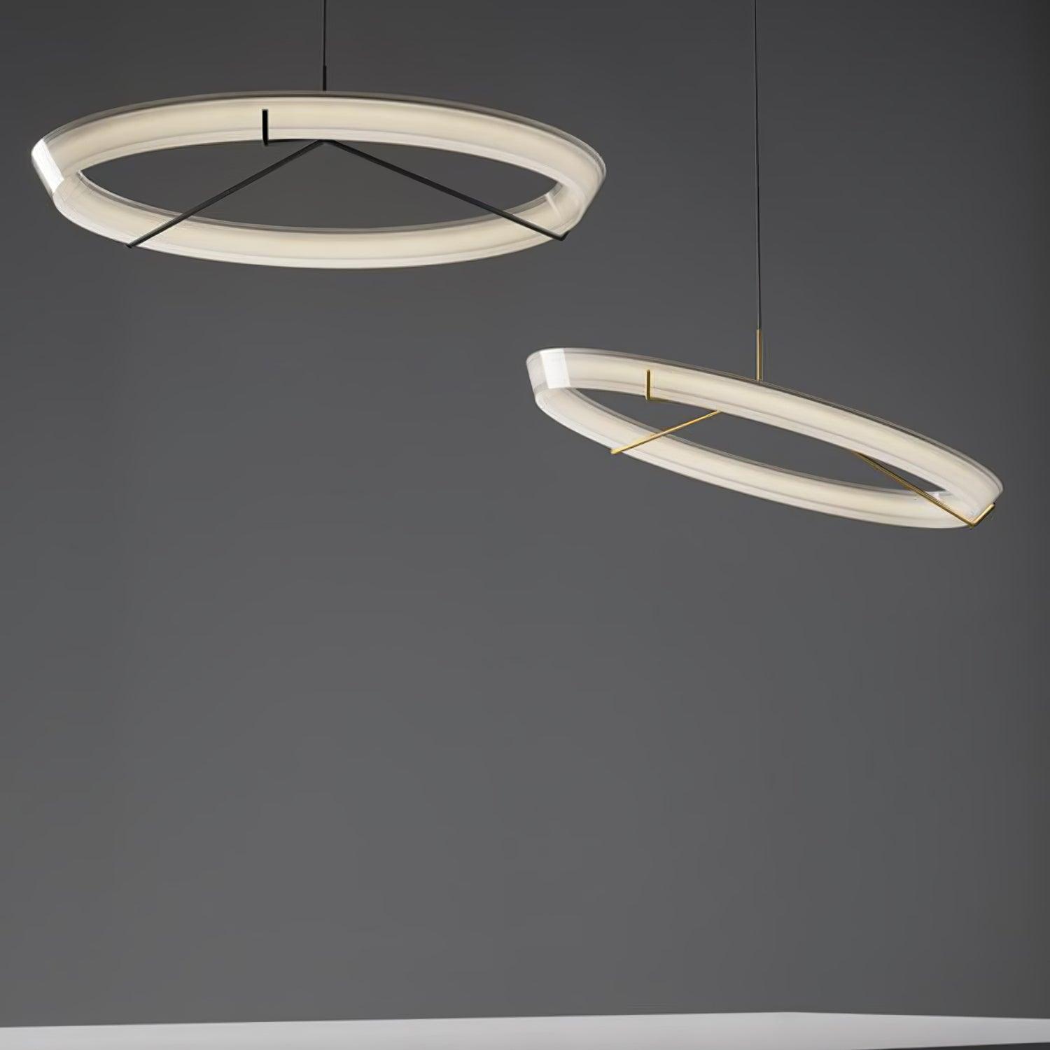 Nomis Pendant Light