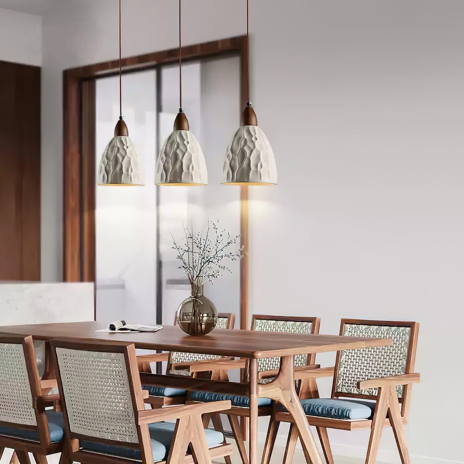 Robusca Pendant Light