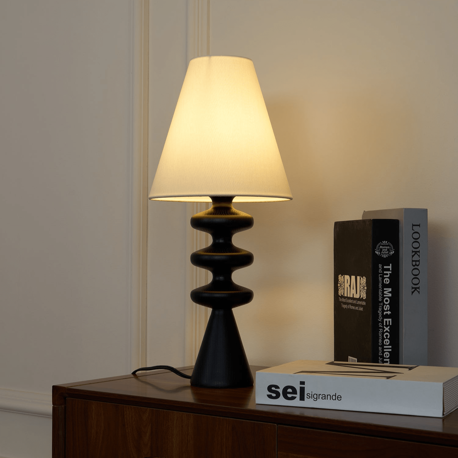 Mys Wooden Table Lamp