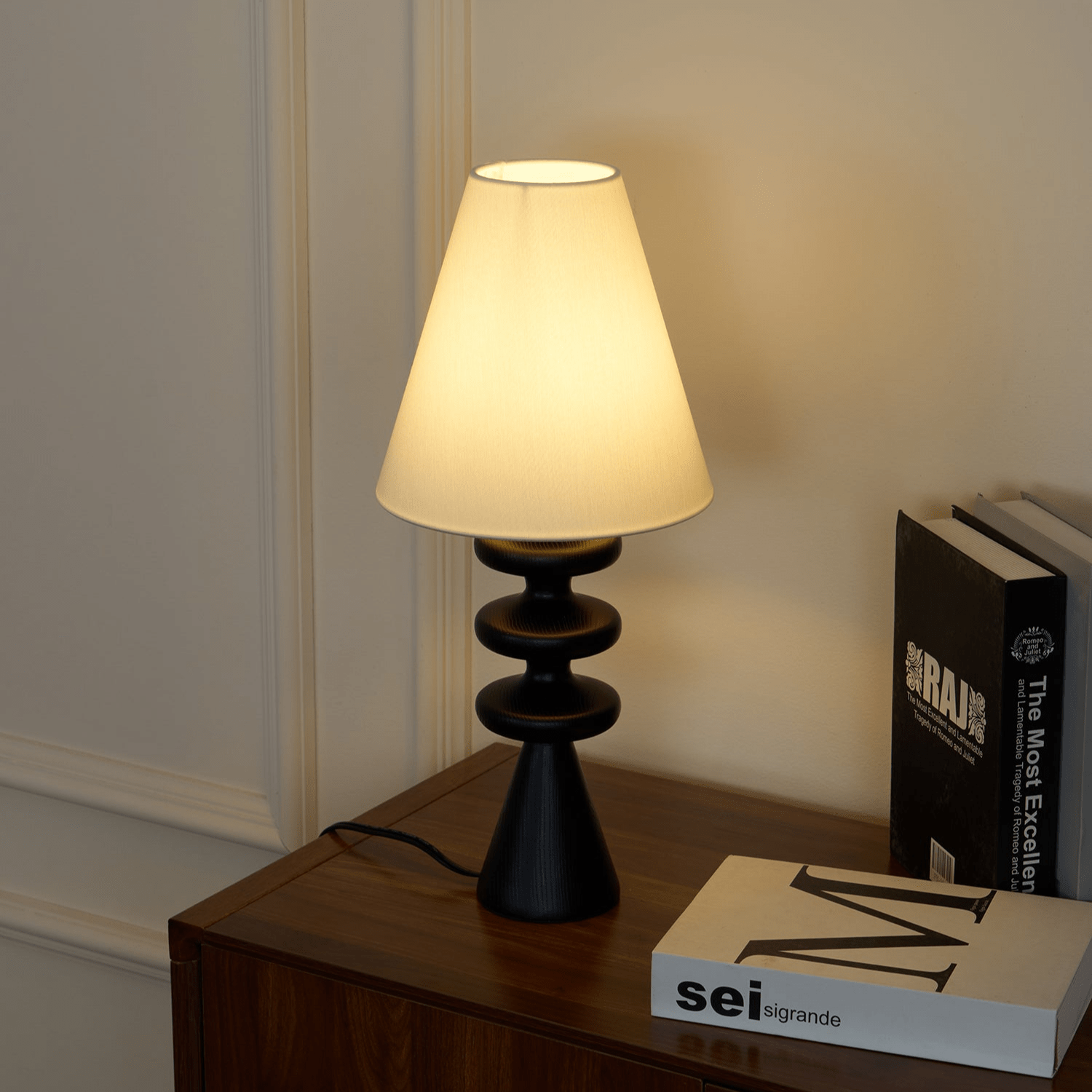 Mys Wooden Table Lamp