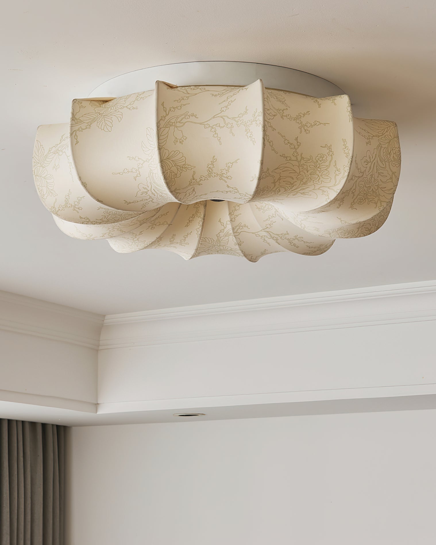 Kyneler Ceiling Light
