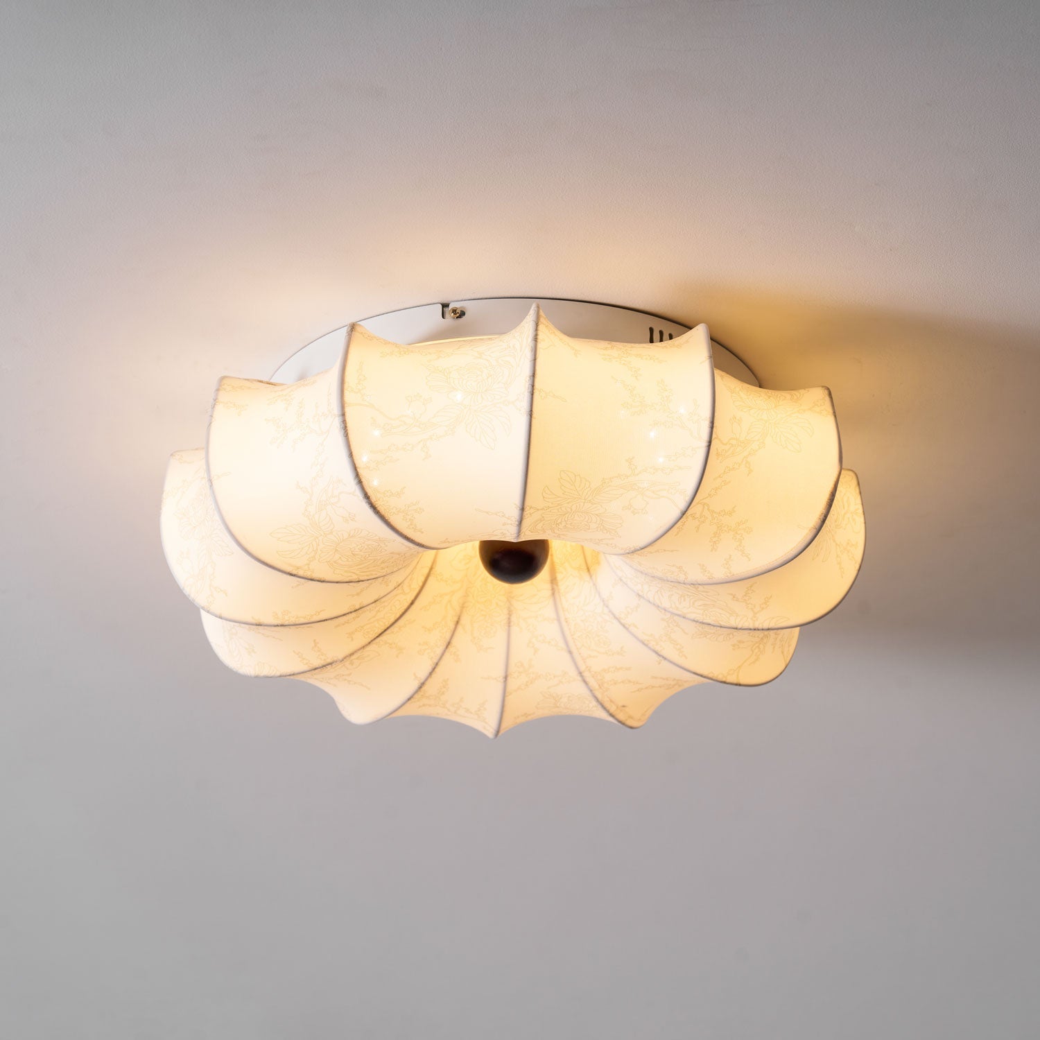 Kyneler Ceiling Light