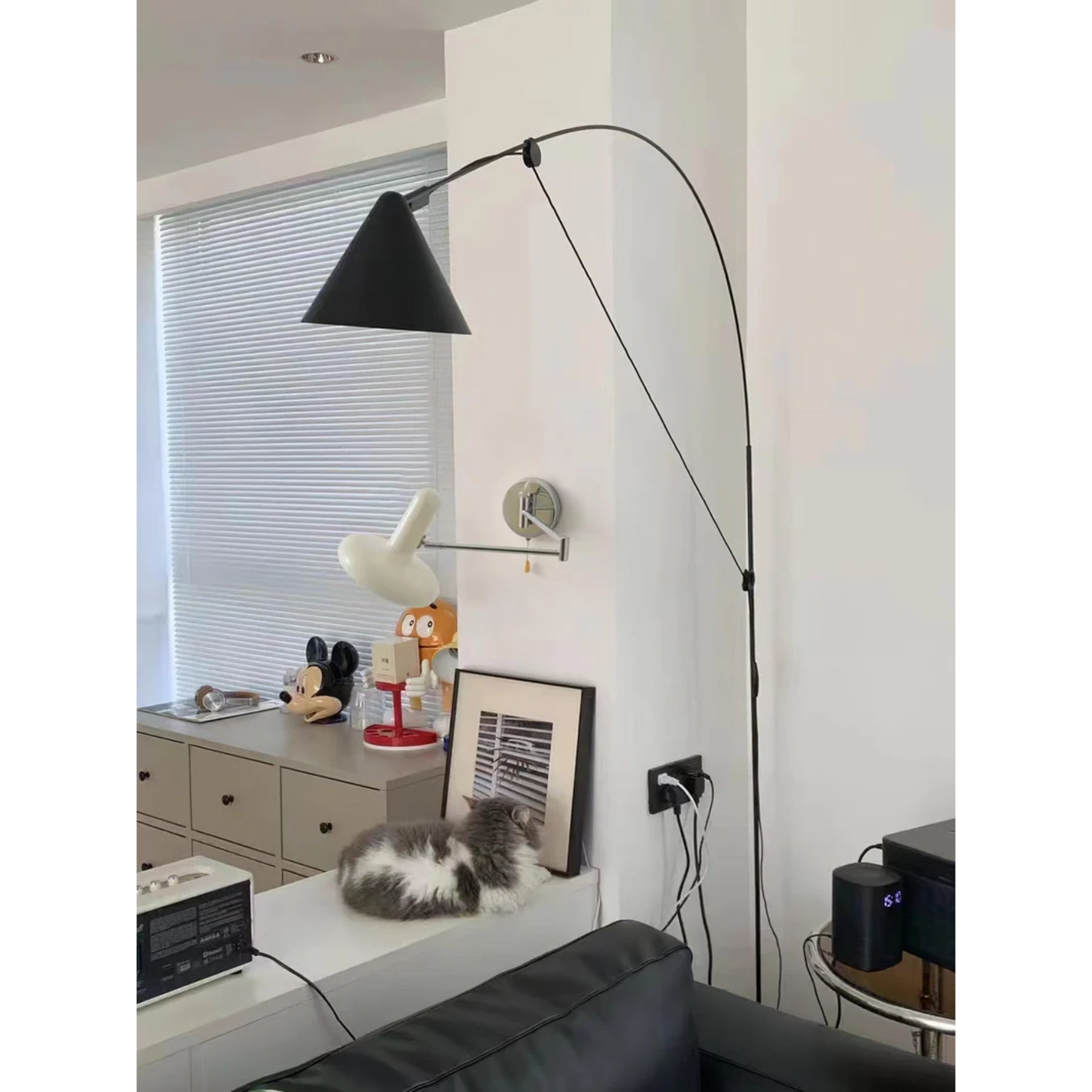 Rocker Metal Wall Light