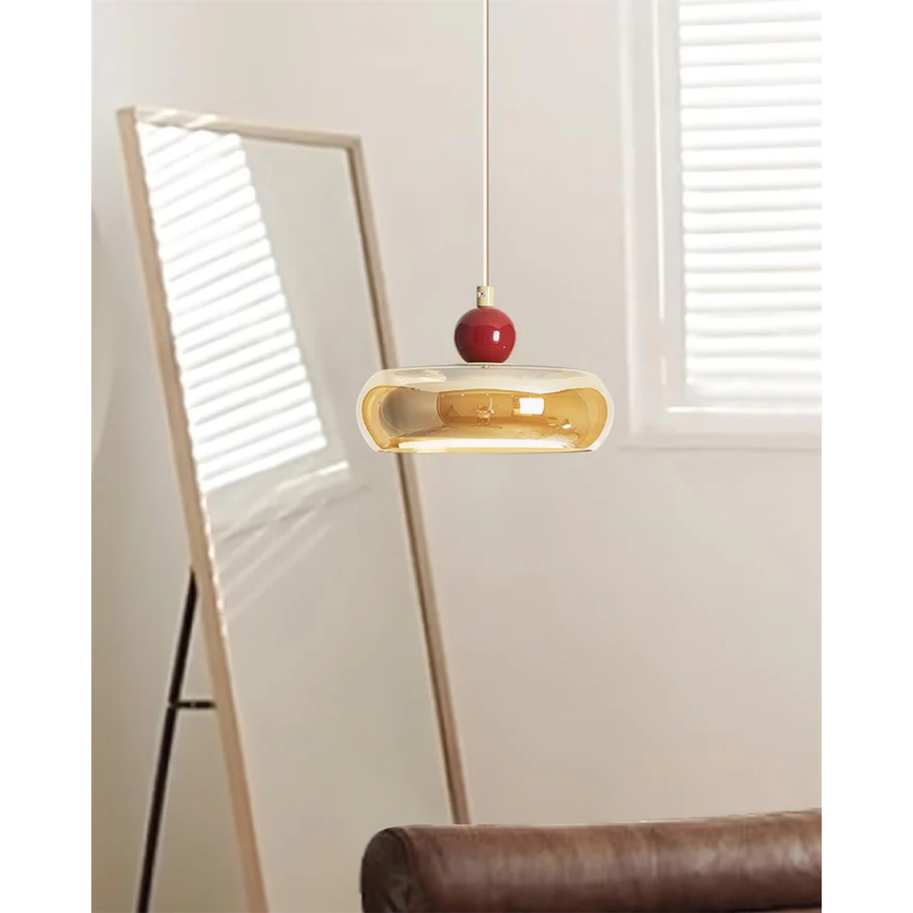 Notelis Pendant Light
