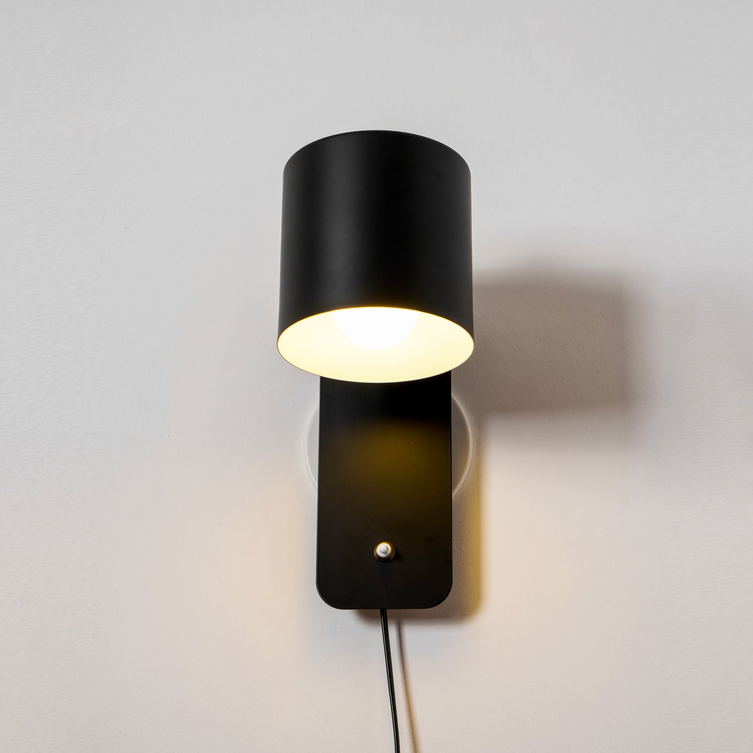 Lome Rotatable Wall Light