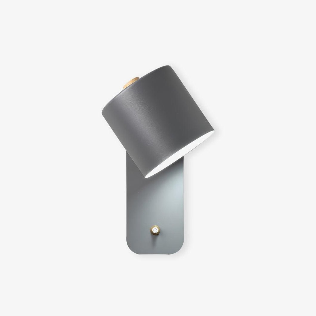 Klusy Rotatable Wall Light