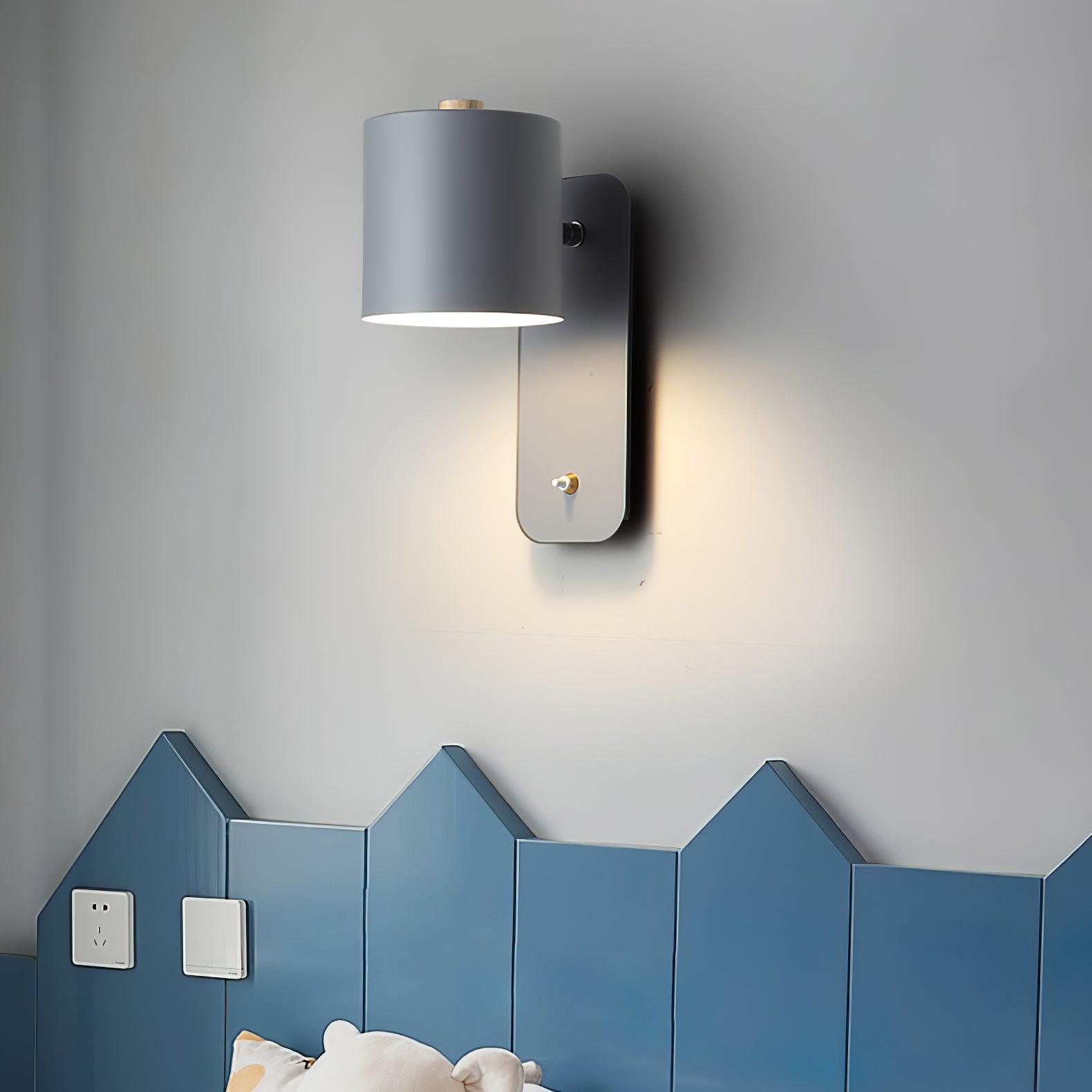 Klusy Rotatable Wall Light