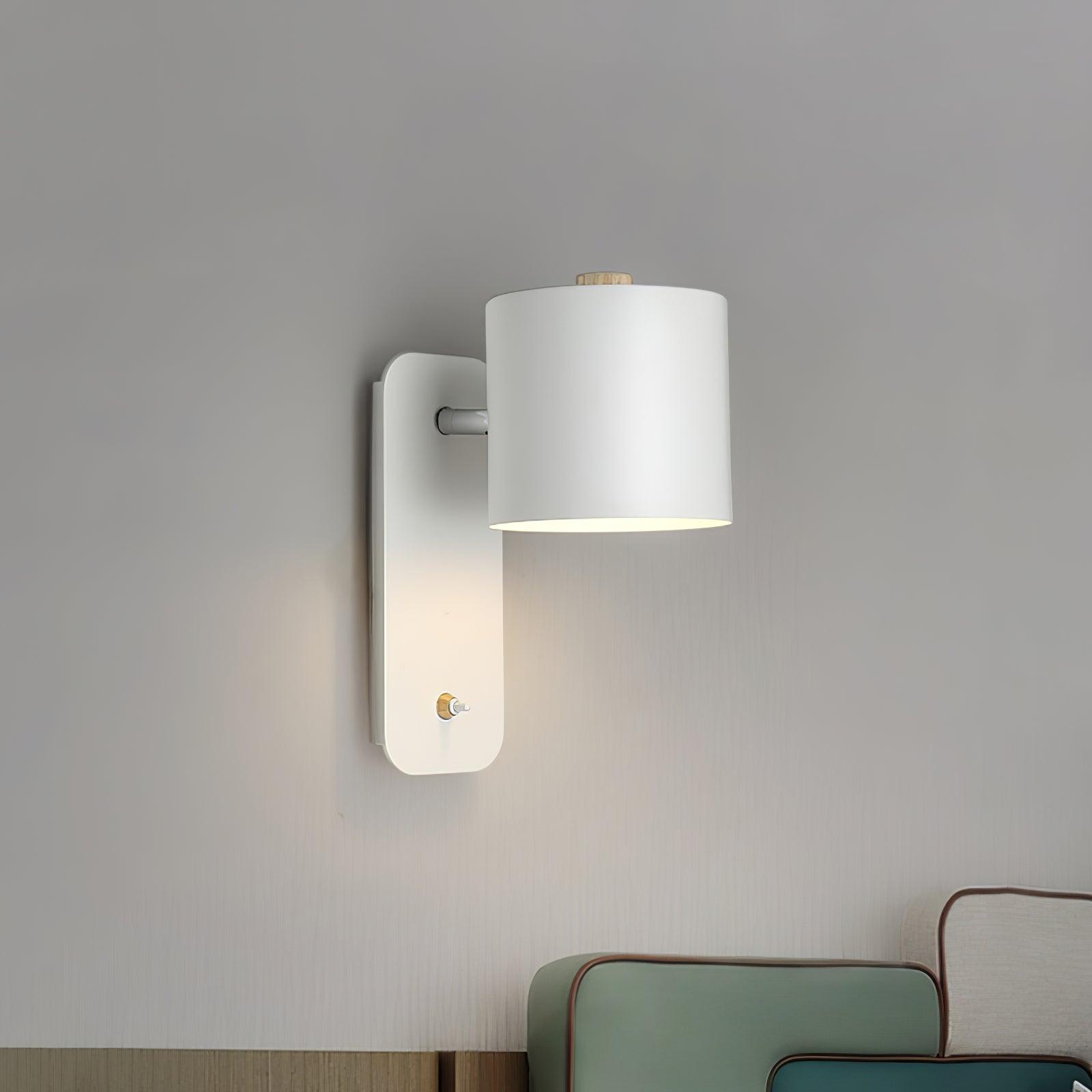 Klusy Rotatable Wall Light