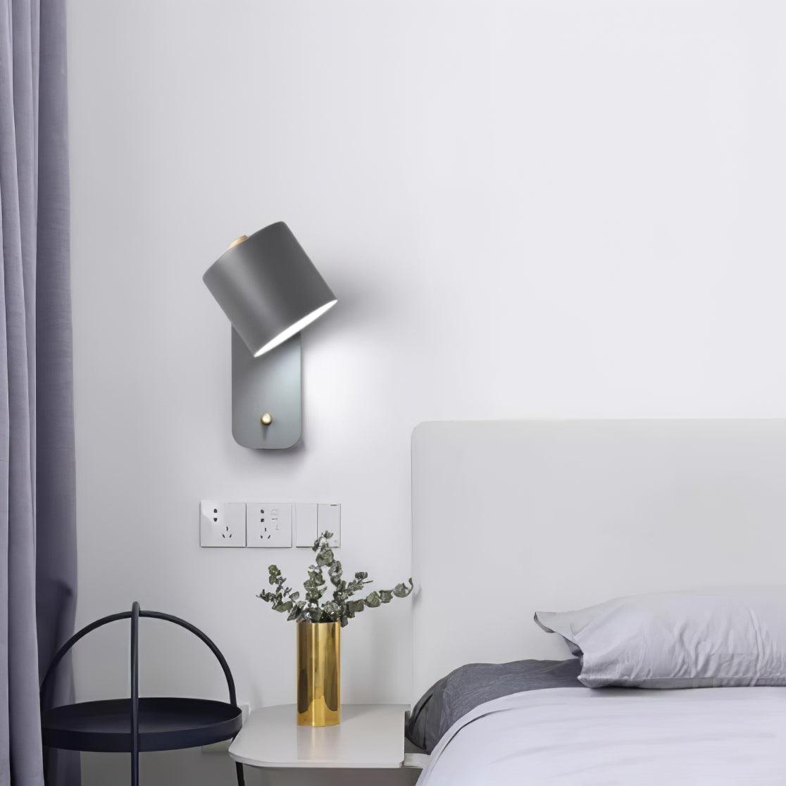 Klusy Rotatable Wall Light