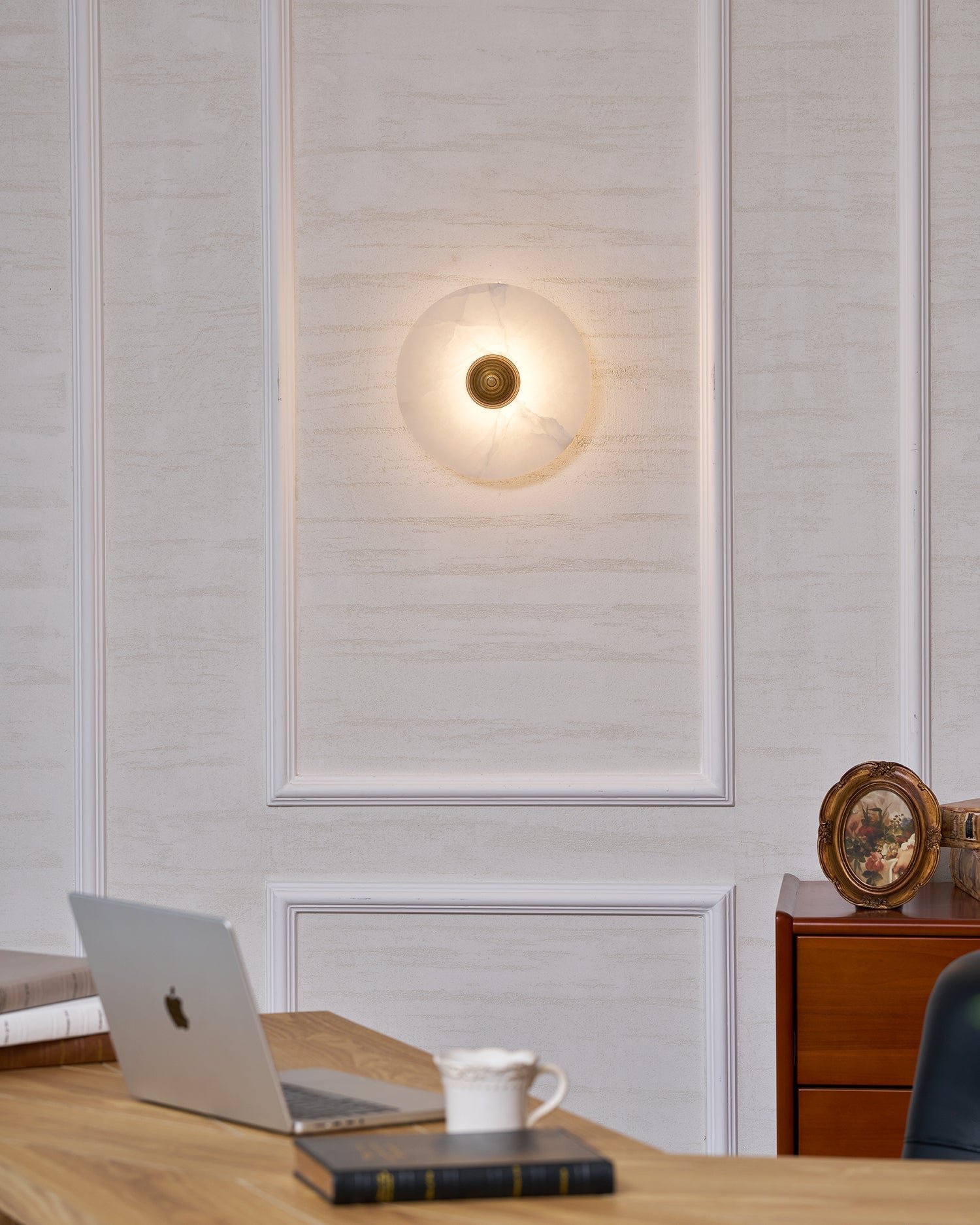 Velle Round Wall Light