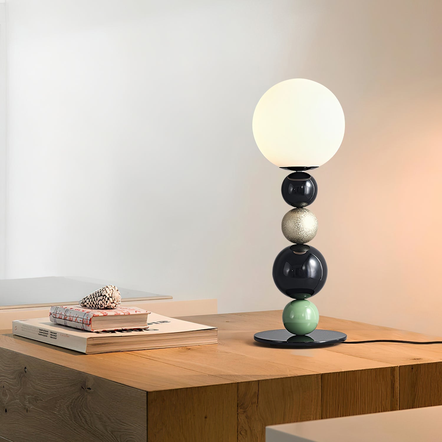 Rondus Table Lamp