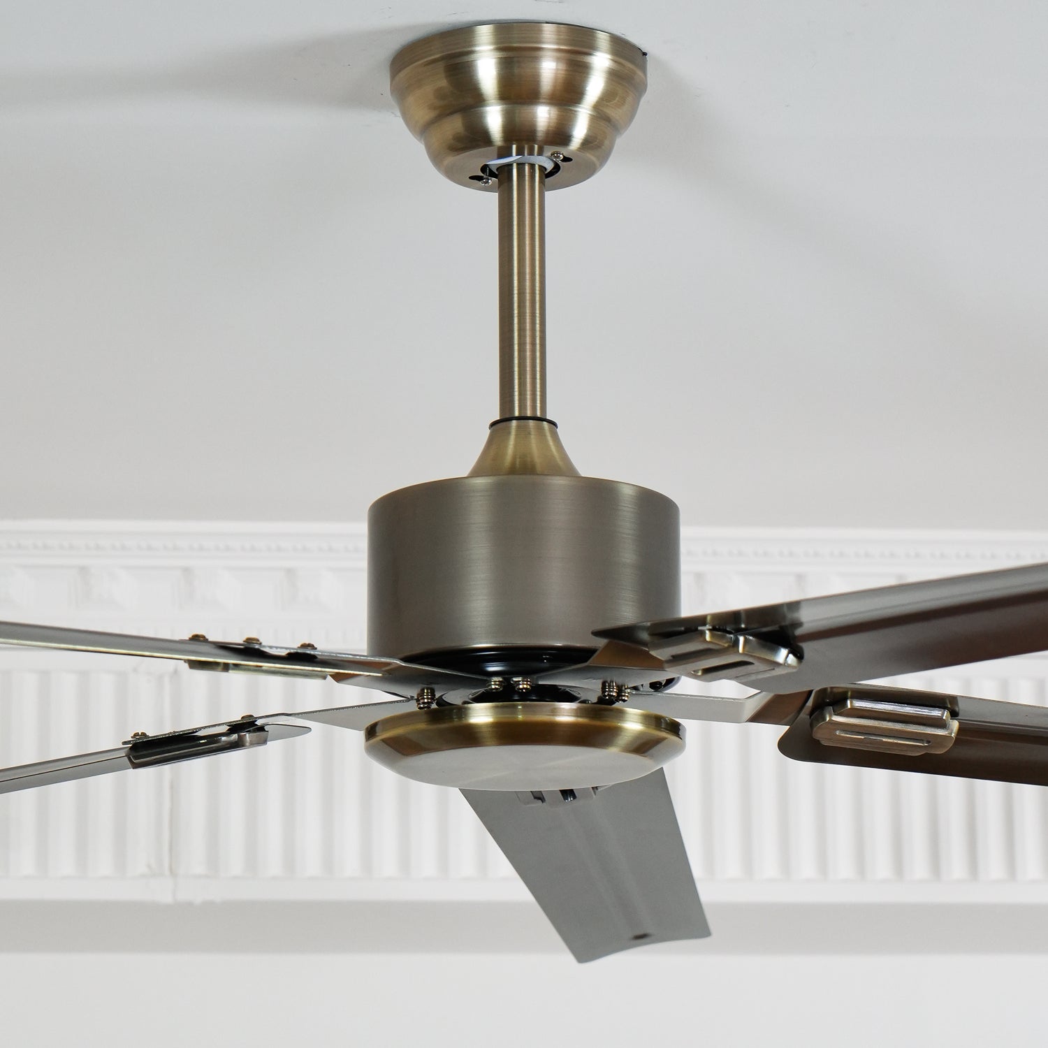 Ruzzon Ceiling Fan