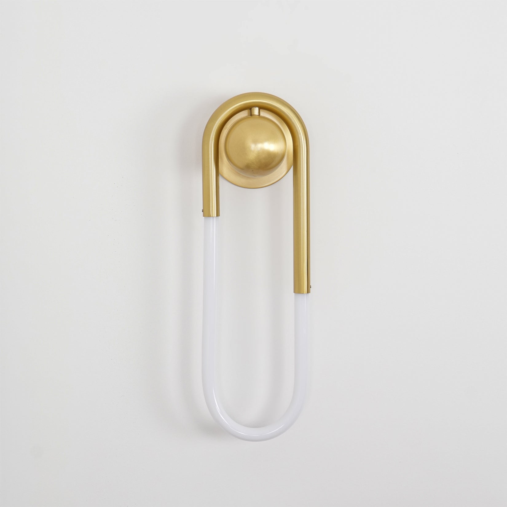 Paxanro Loop Wall Light