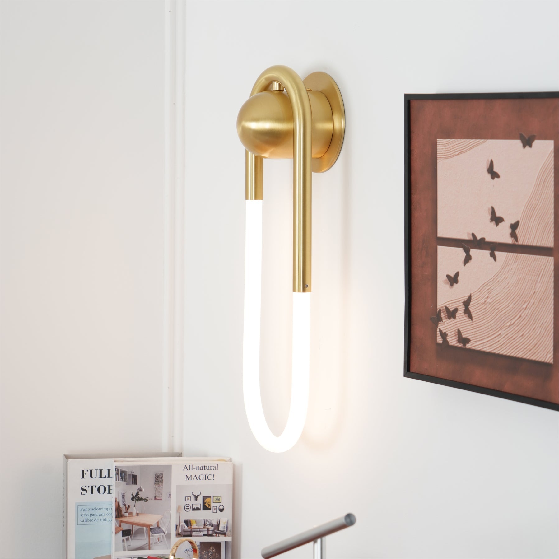 Paxanro Loop Wall Light