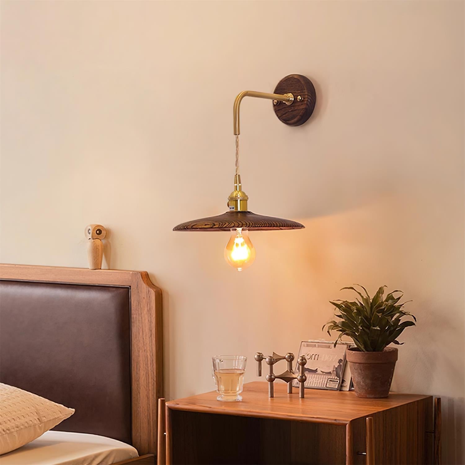 Merunia Wall Light