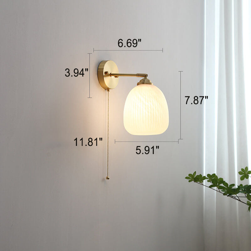 Arioris Fluted Wall Light