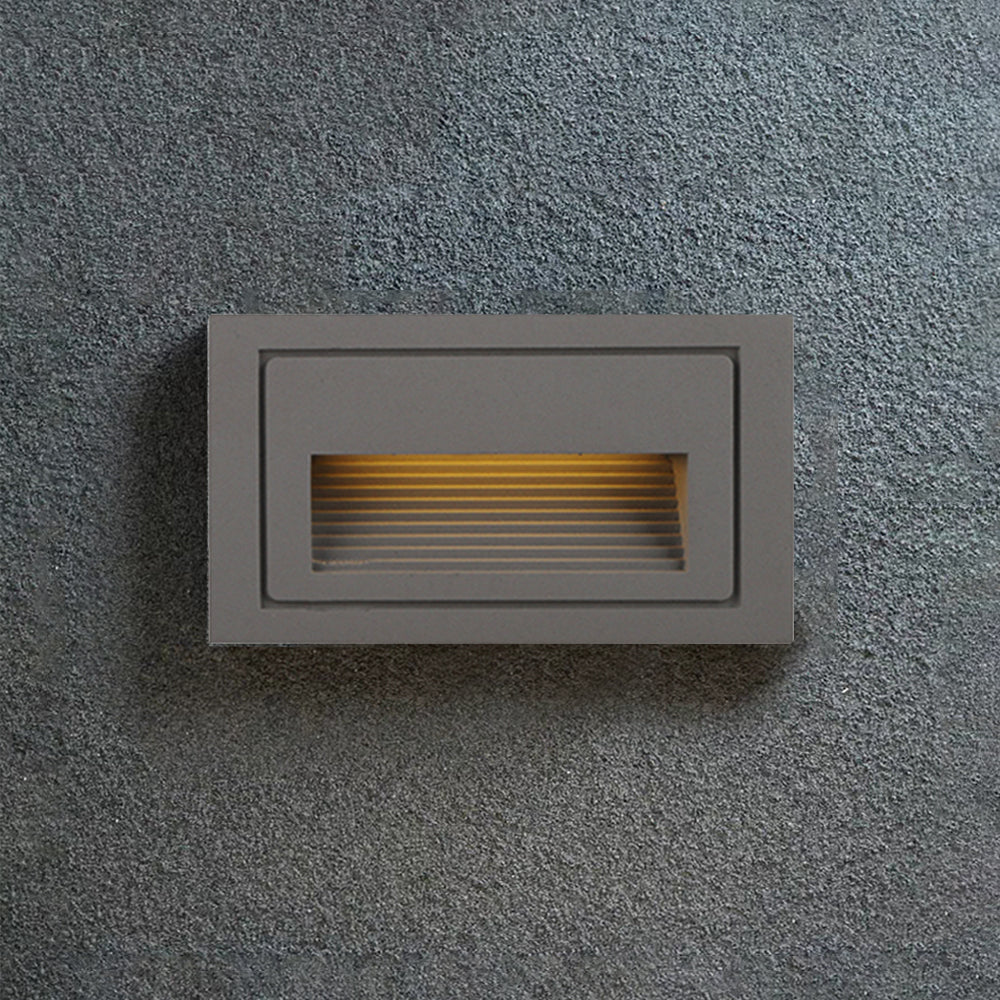 Coveo Outdoor Step Light