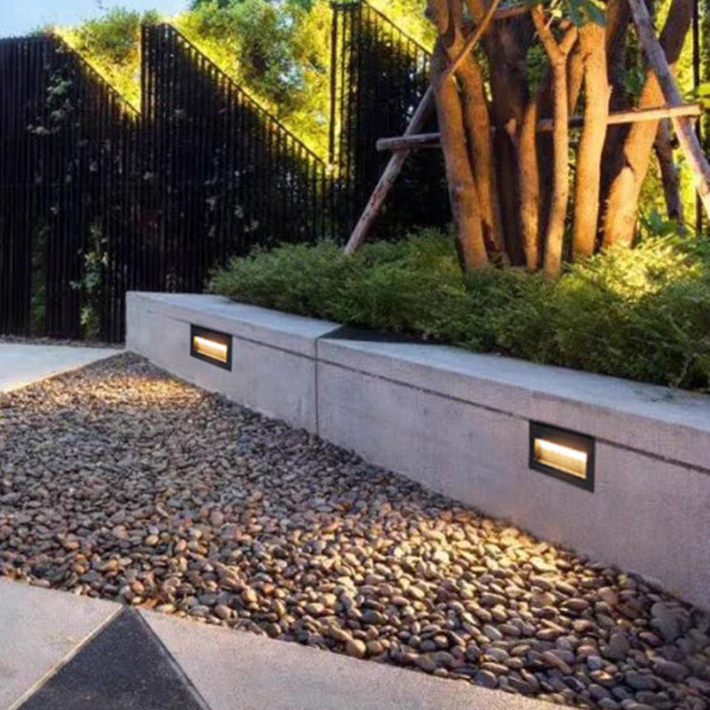 Coveo Outdoor Step Light