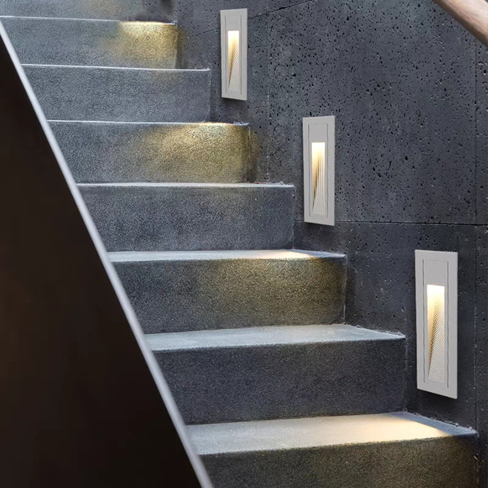 Coveo Outdoor Step Light