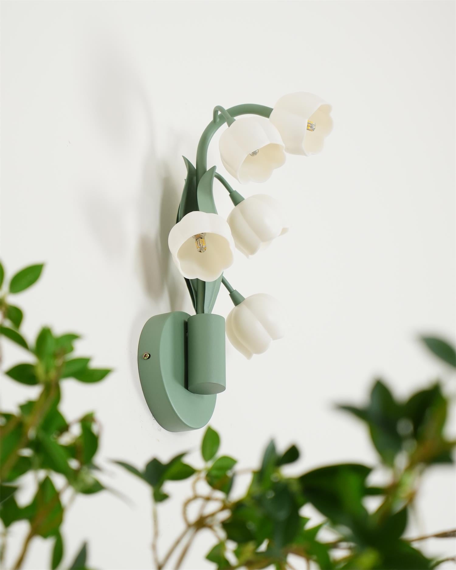 Zorcove Floral Wall Light