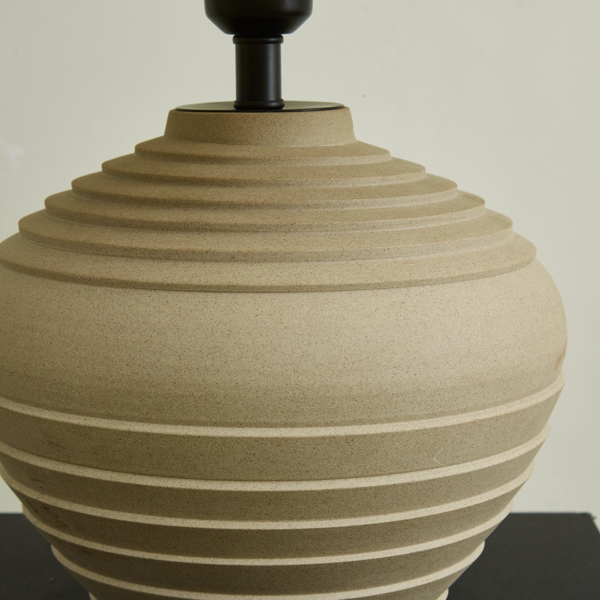 Seloti Table Lamp