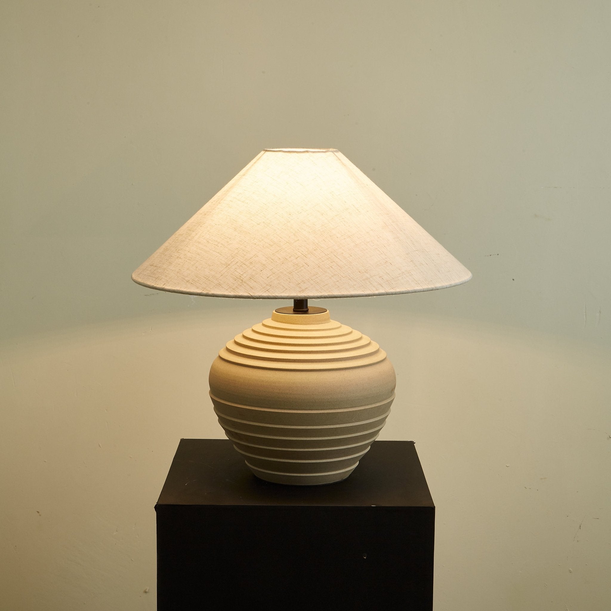 Seloti Table Lamp