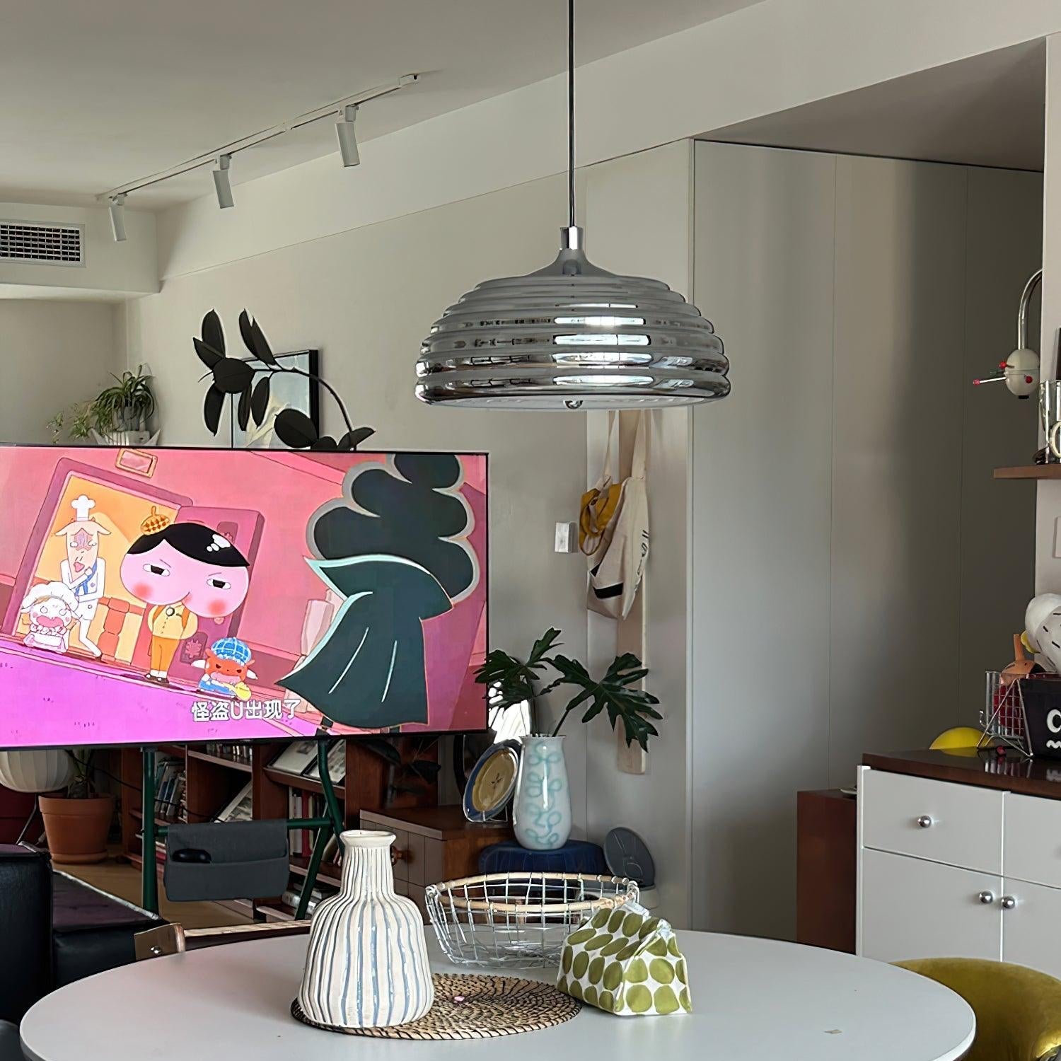 Setumo Swing Arm Pendant Light