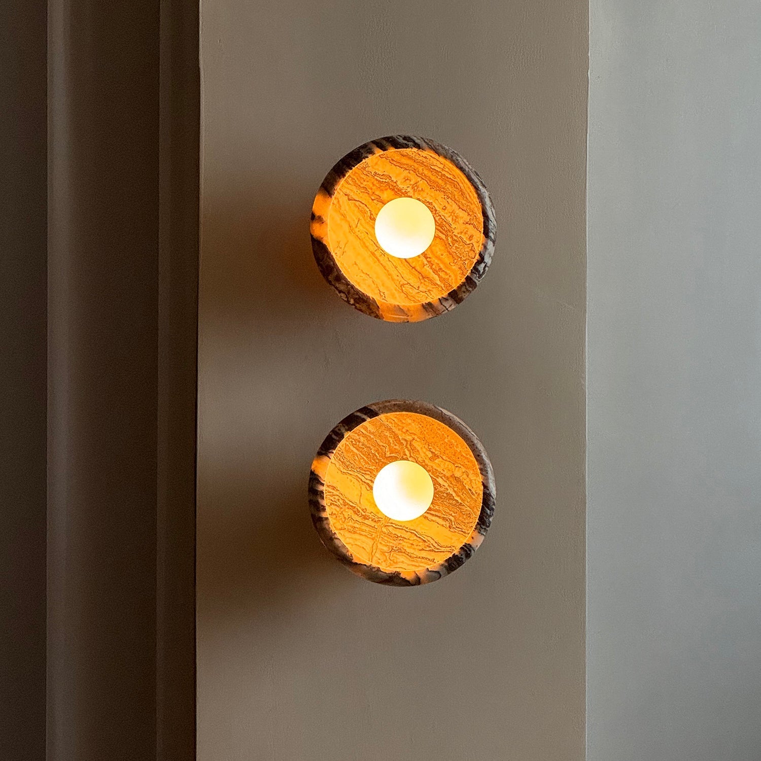 Sylvek Wall Light