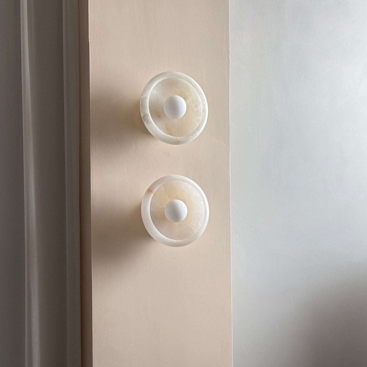 Sylvek Wall Light