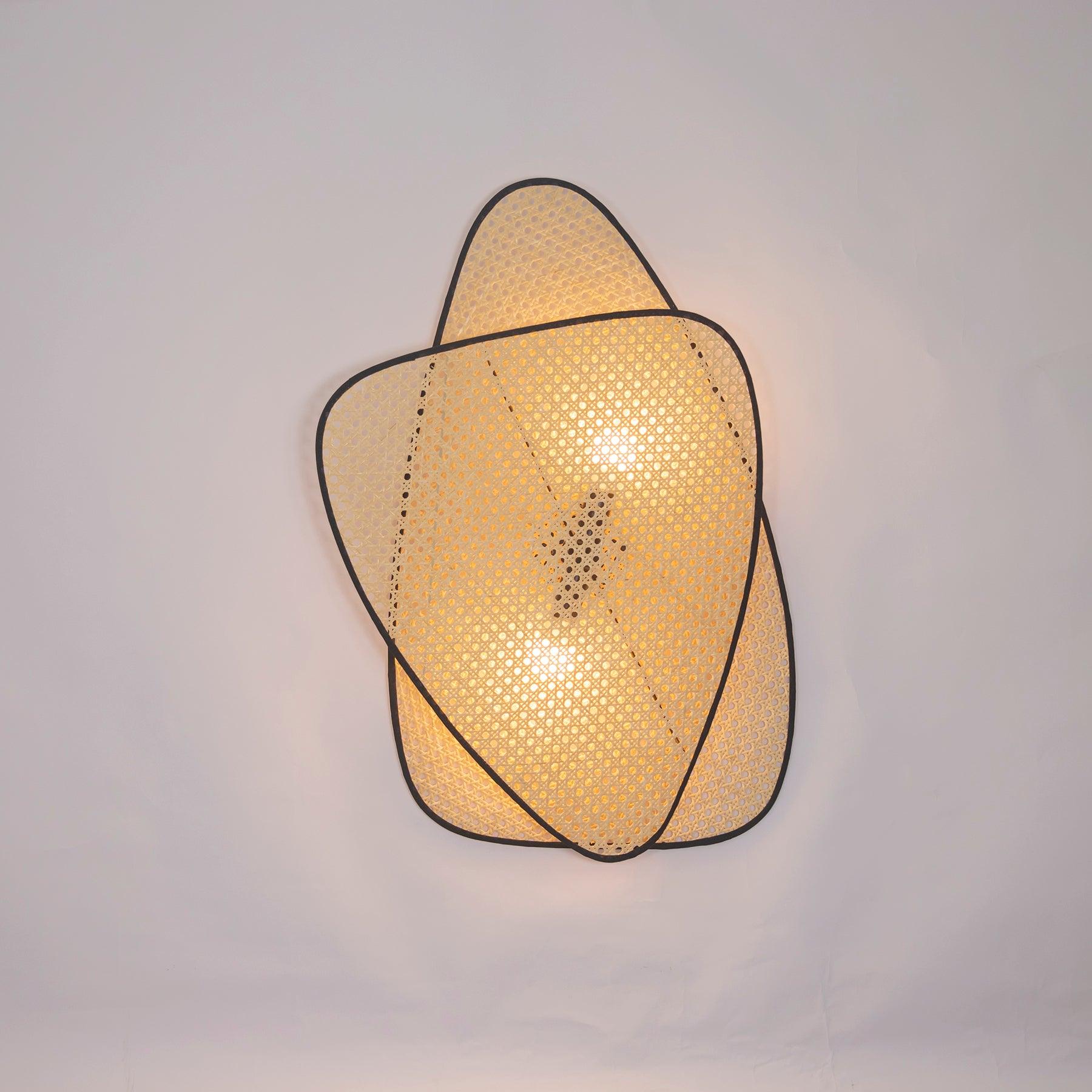 Mavina Wall Light