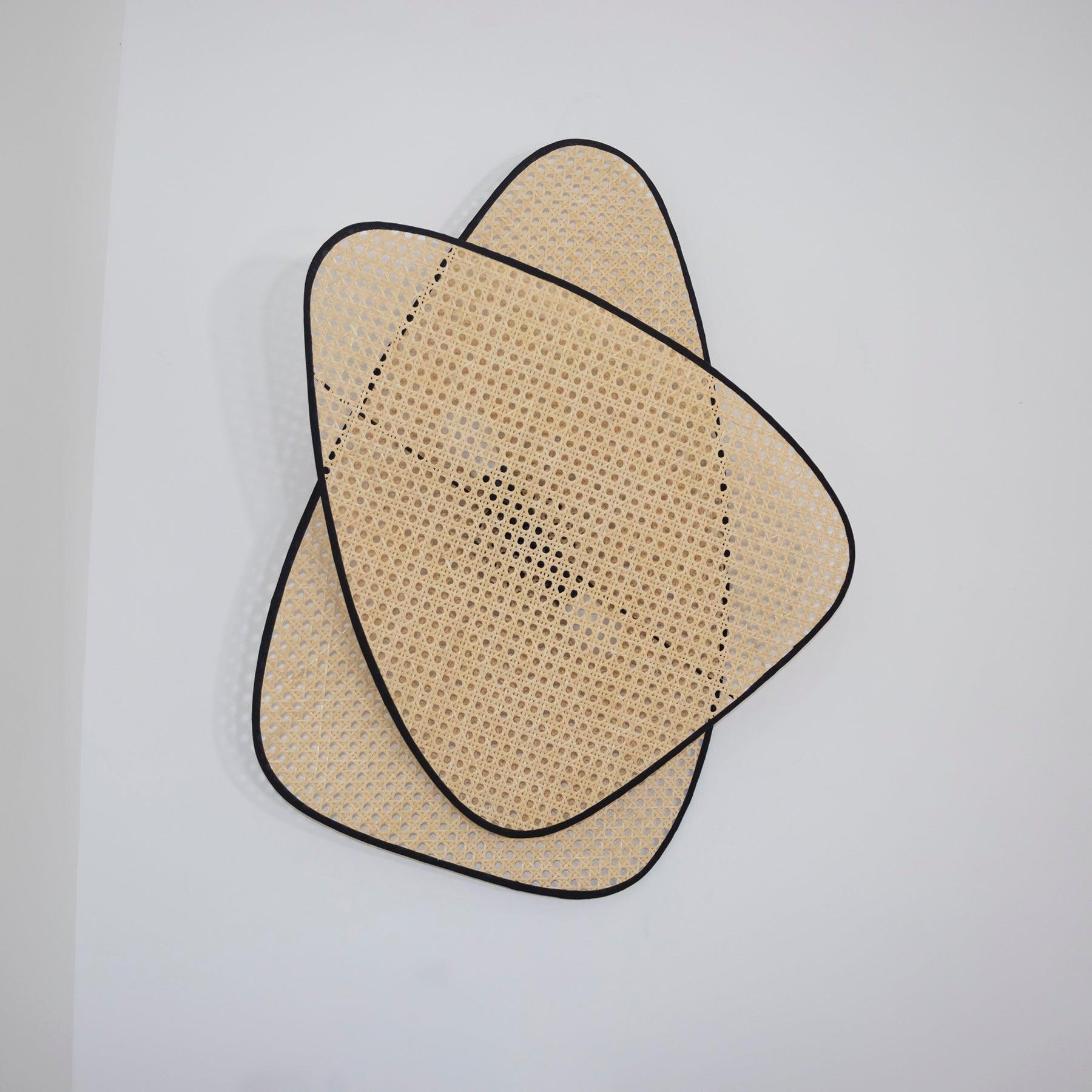 Mavina Wall Light